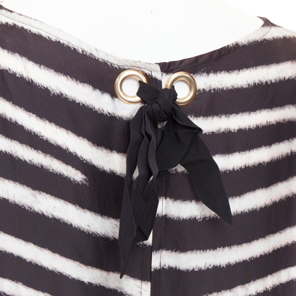 Stella McCartney STELLA MCCARTNEY 2009 100% silk black zebra stripe print tent dress IT38 XS Size XS / US 0-2 / IT 36-38 - 2 Thumbnail