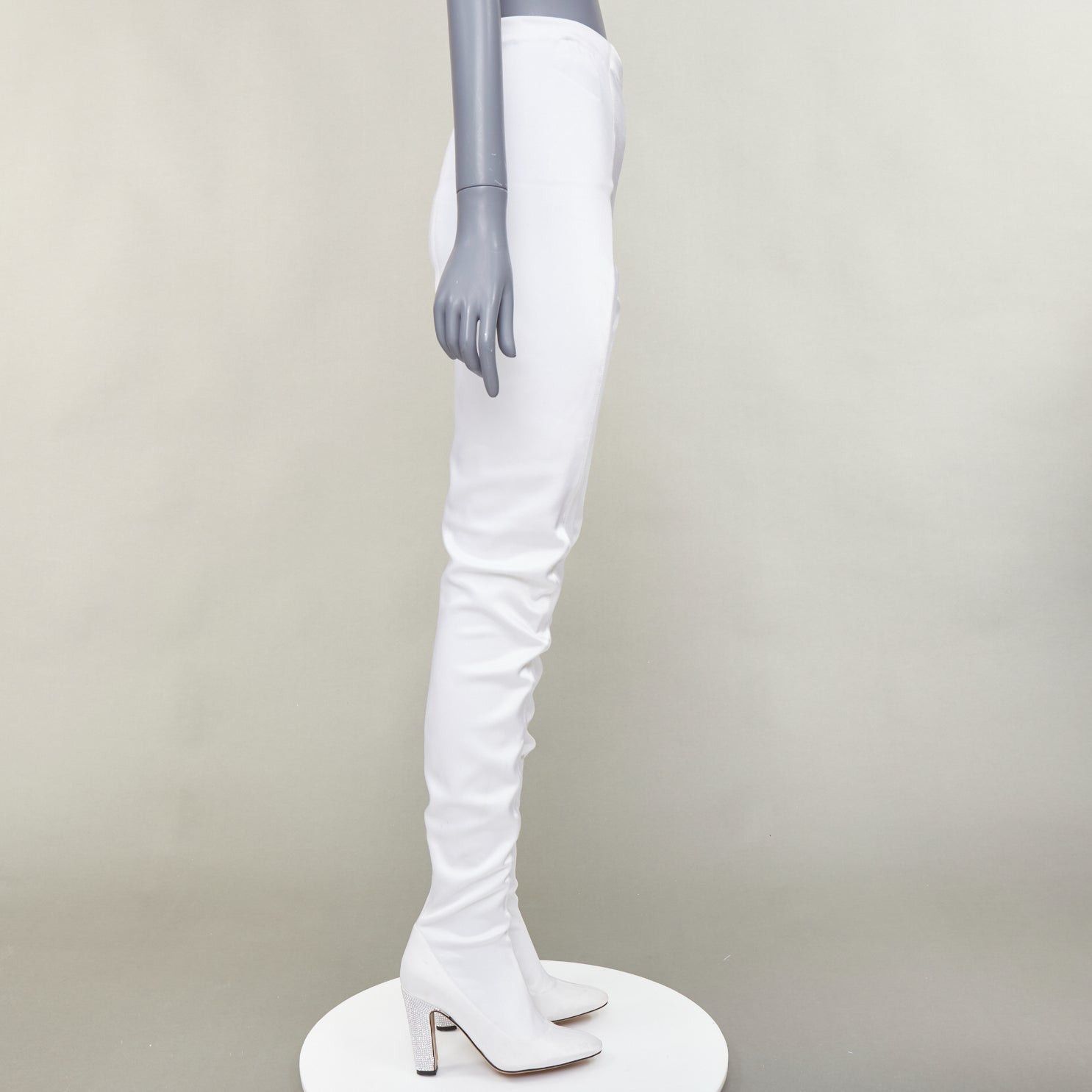 Alexandre Vauthier ALEXANDRE VAUTHIER white satin silver crystal block heel pantashoes EU40 Size US 10 / IT 40 - 4 Thumbnail