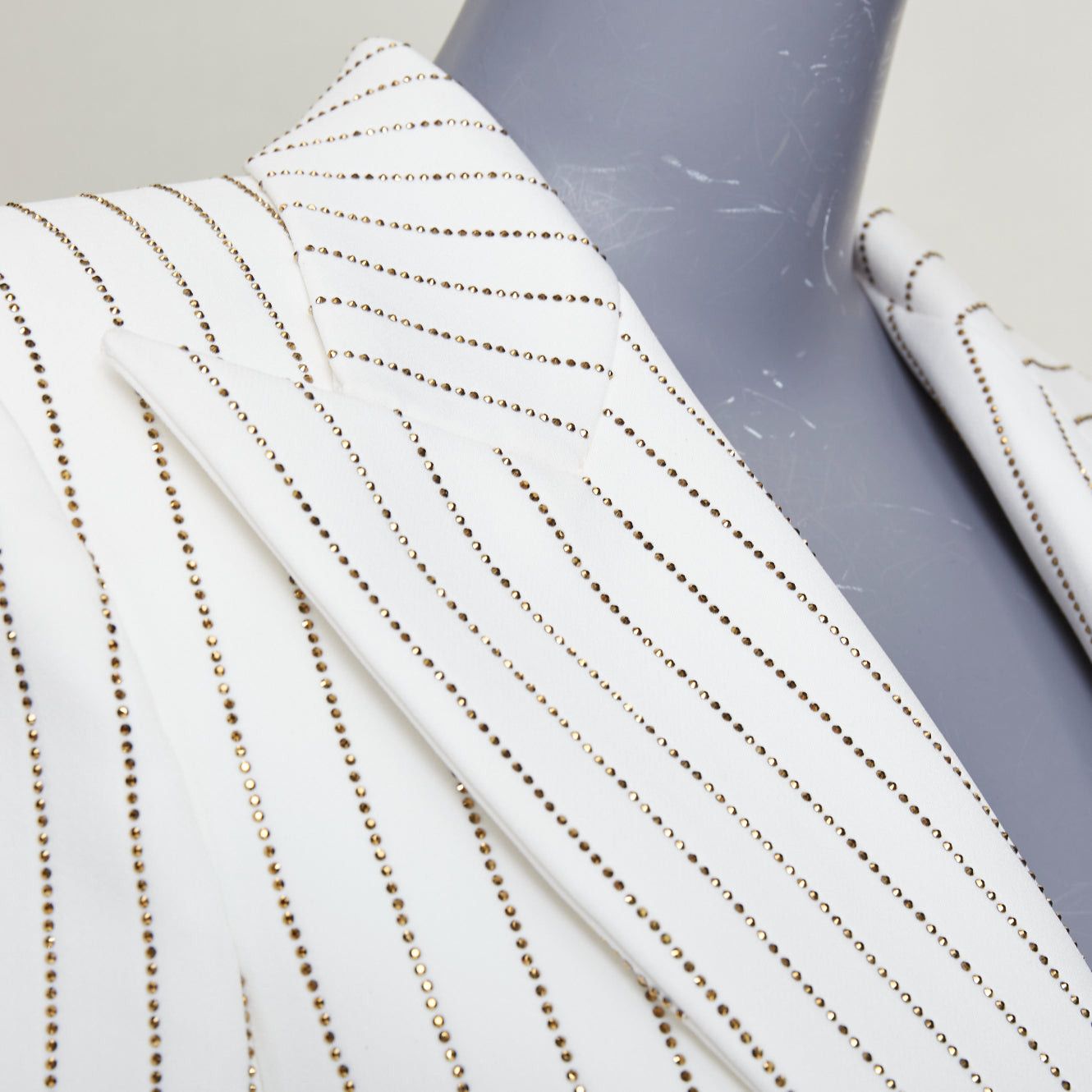Alexandre Vauthier ALEXANDRE VAUTHIER COUTURE SS2020 Runway off white gold crystal blazer jacket FR36 S Size S / US 4 / IT 40 - 2 Thumbnail