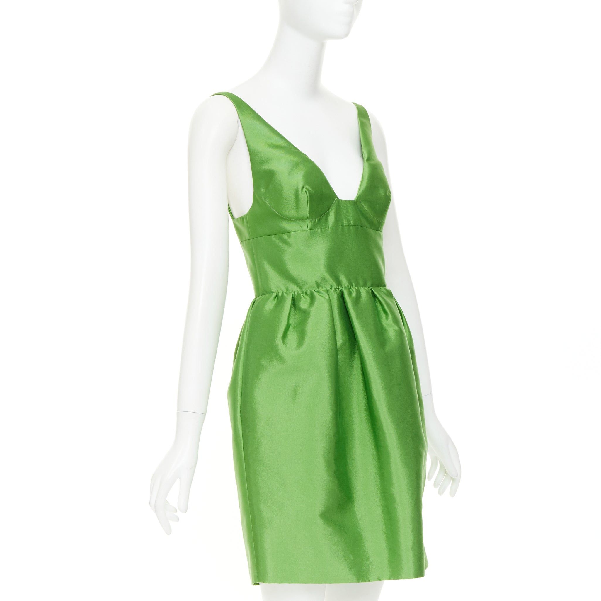Prada PRADA 2022 Kelly green duchess silk V-neck sleeveless mini dress IT42 M Size M / US 6-8 / IT 42-44 - 3 Thumbnail