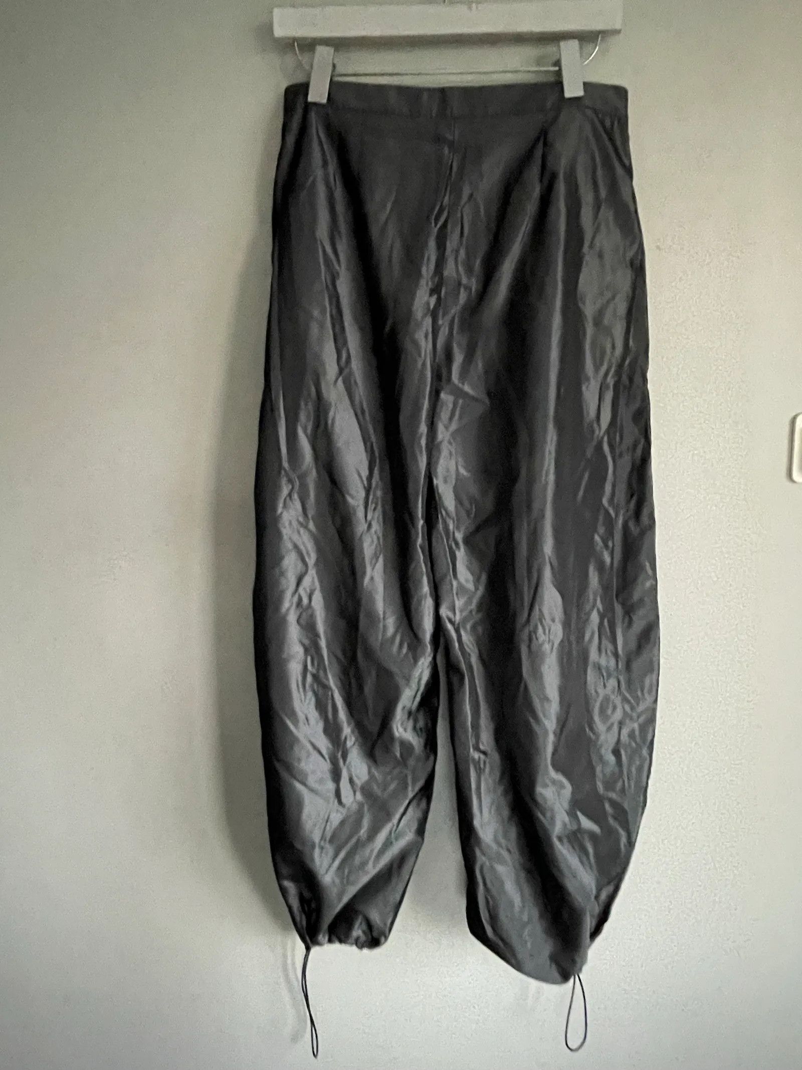 Weekday Weekday Pants Size 27" / US 4 / IT 40 - 7 Thumbnail