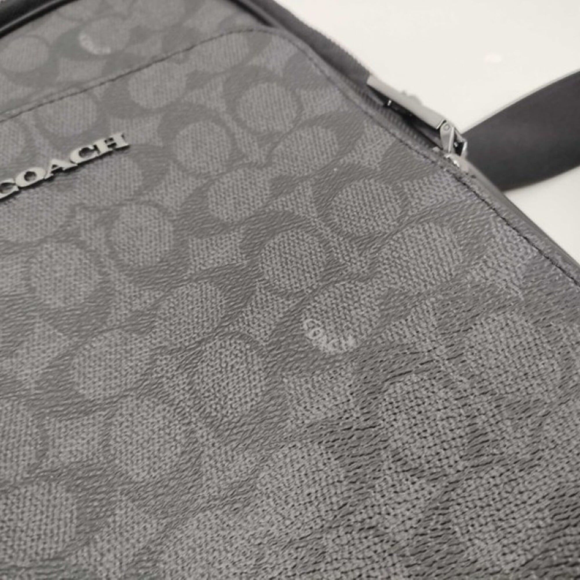 Coach COACH Signature Body Bag CZ393 Black x Leather - Men's & Women's Shoulder Size ONE SIZE - 7 Thumbnail