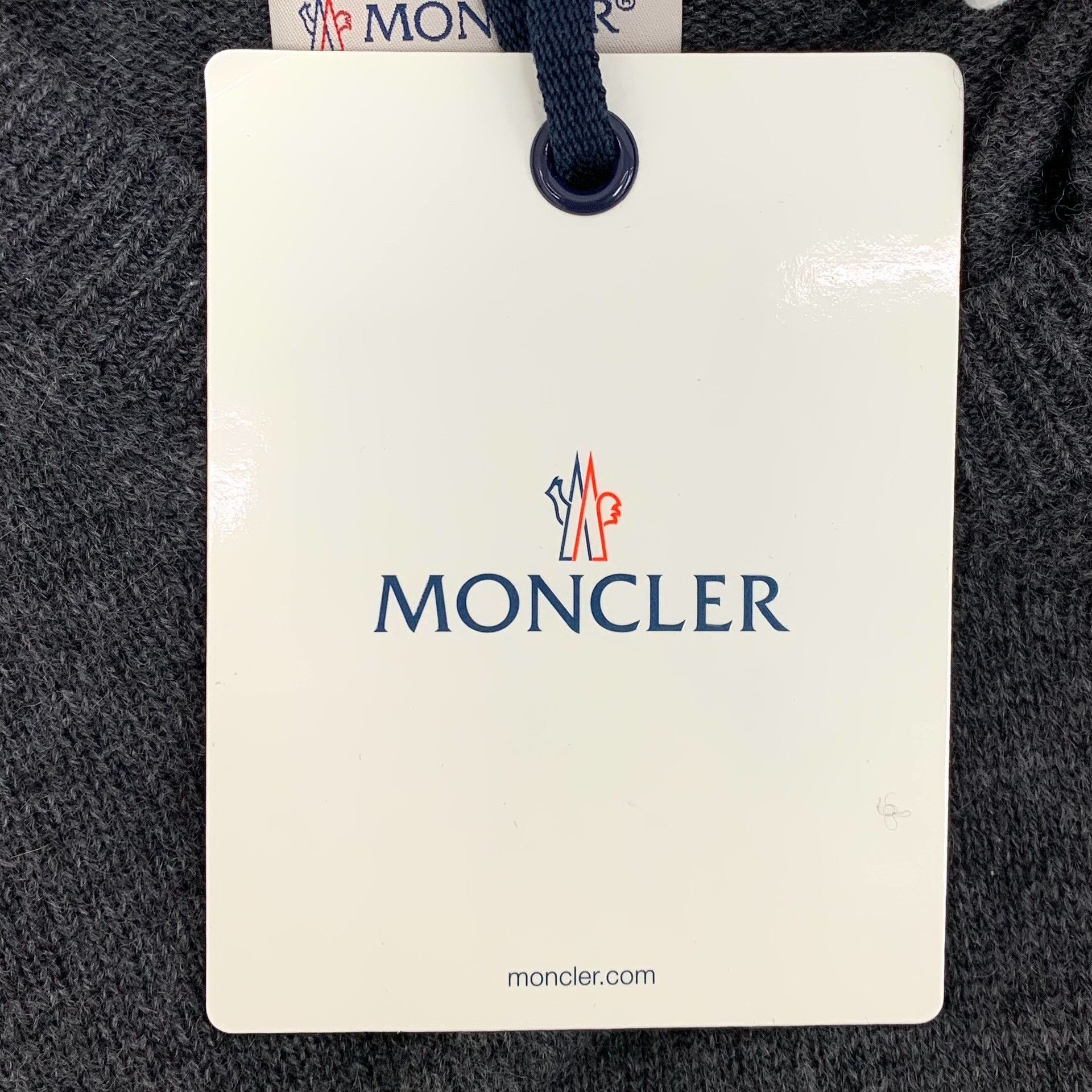 Moncler Moncler Cashmere Crewneck Sweater Size M Size US M / EU 48-50 / 2 - 9 Thumbnail