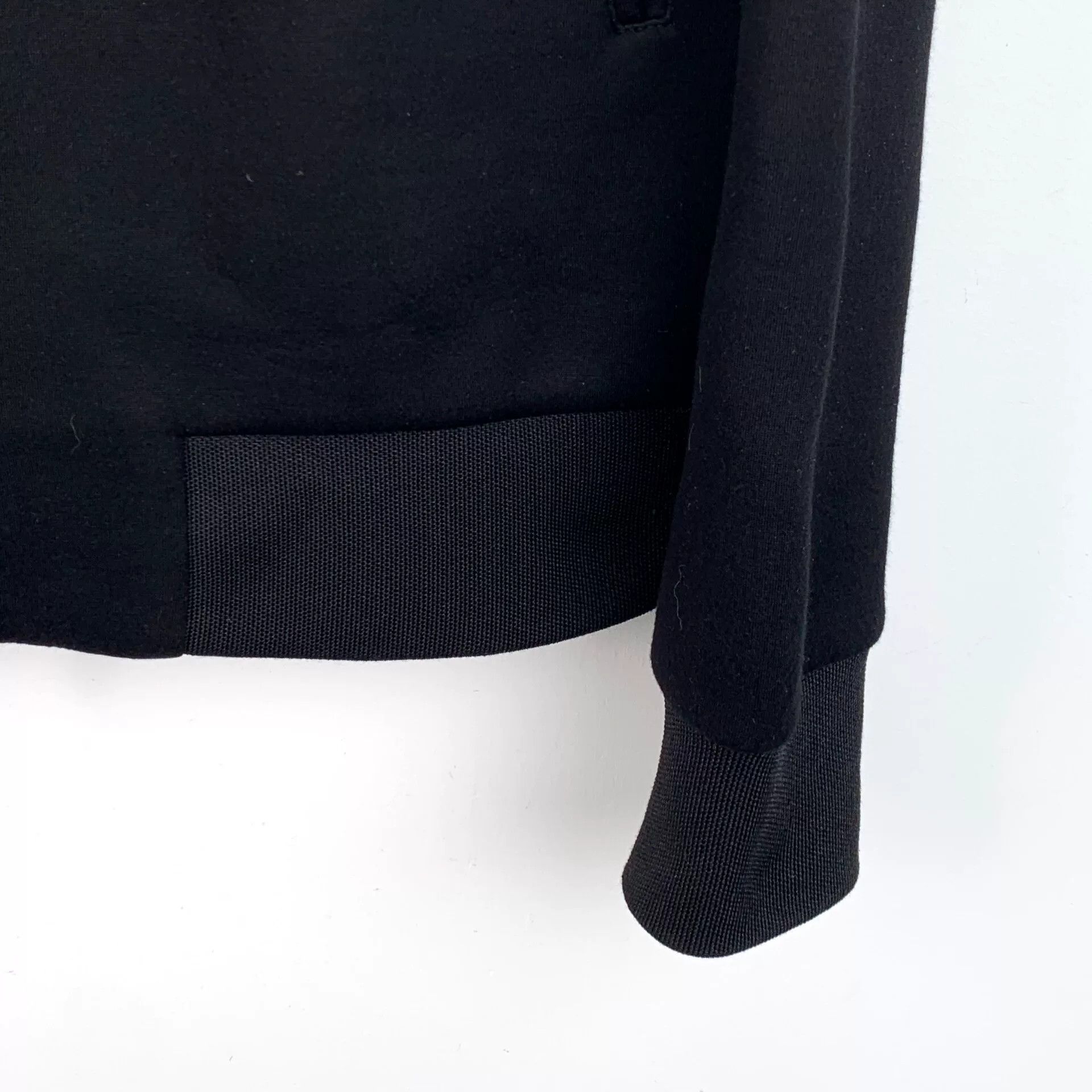 Fendi Fendi Bee Embroidery Zip Jacket Size 46 Size US S / EU 44-46 / 1 - 4 Thumbnail