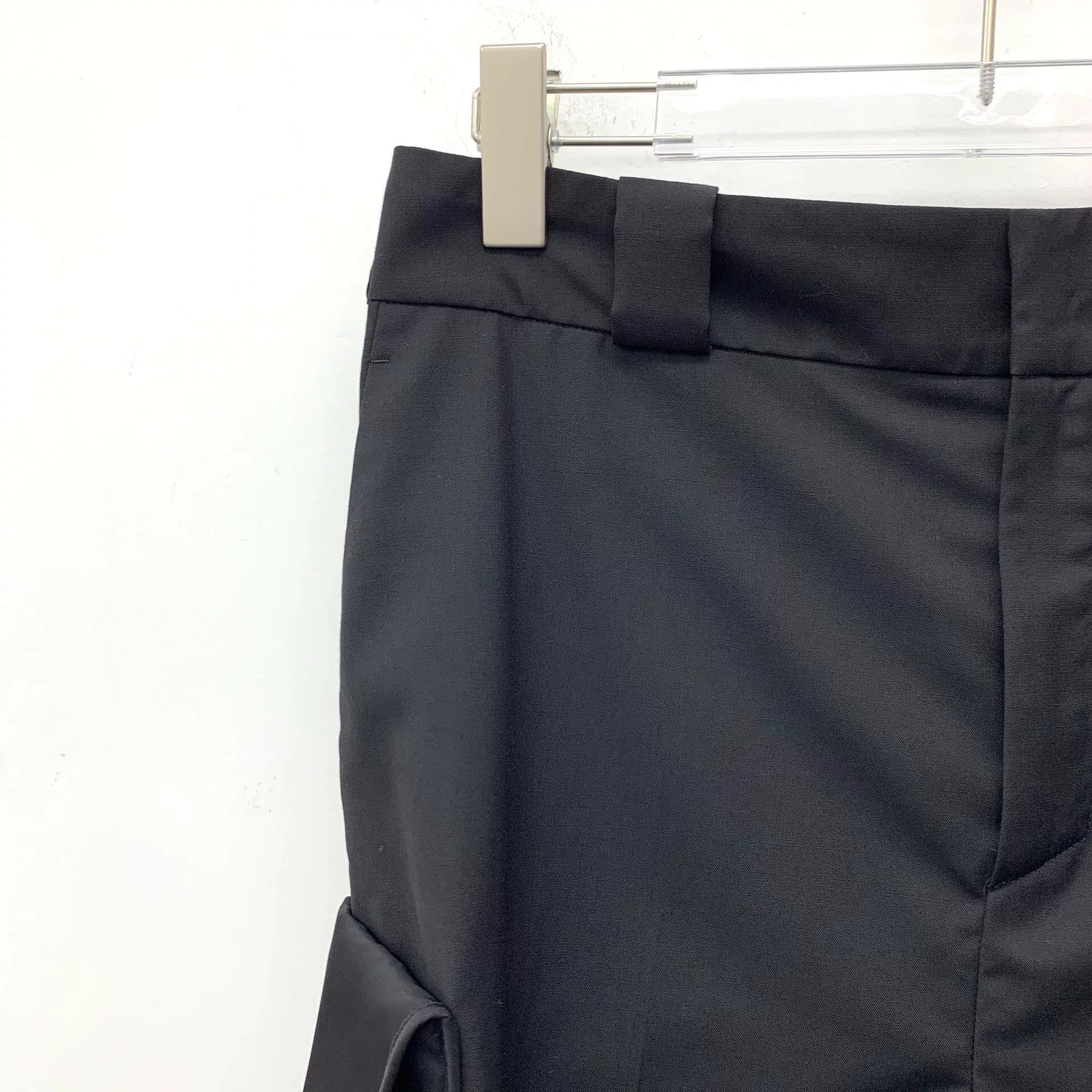 Prada Prada Wool Cargo Shorts Size IT 38 Size 26" / US 2 / IT 38 - 3 Thumbnail