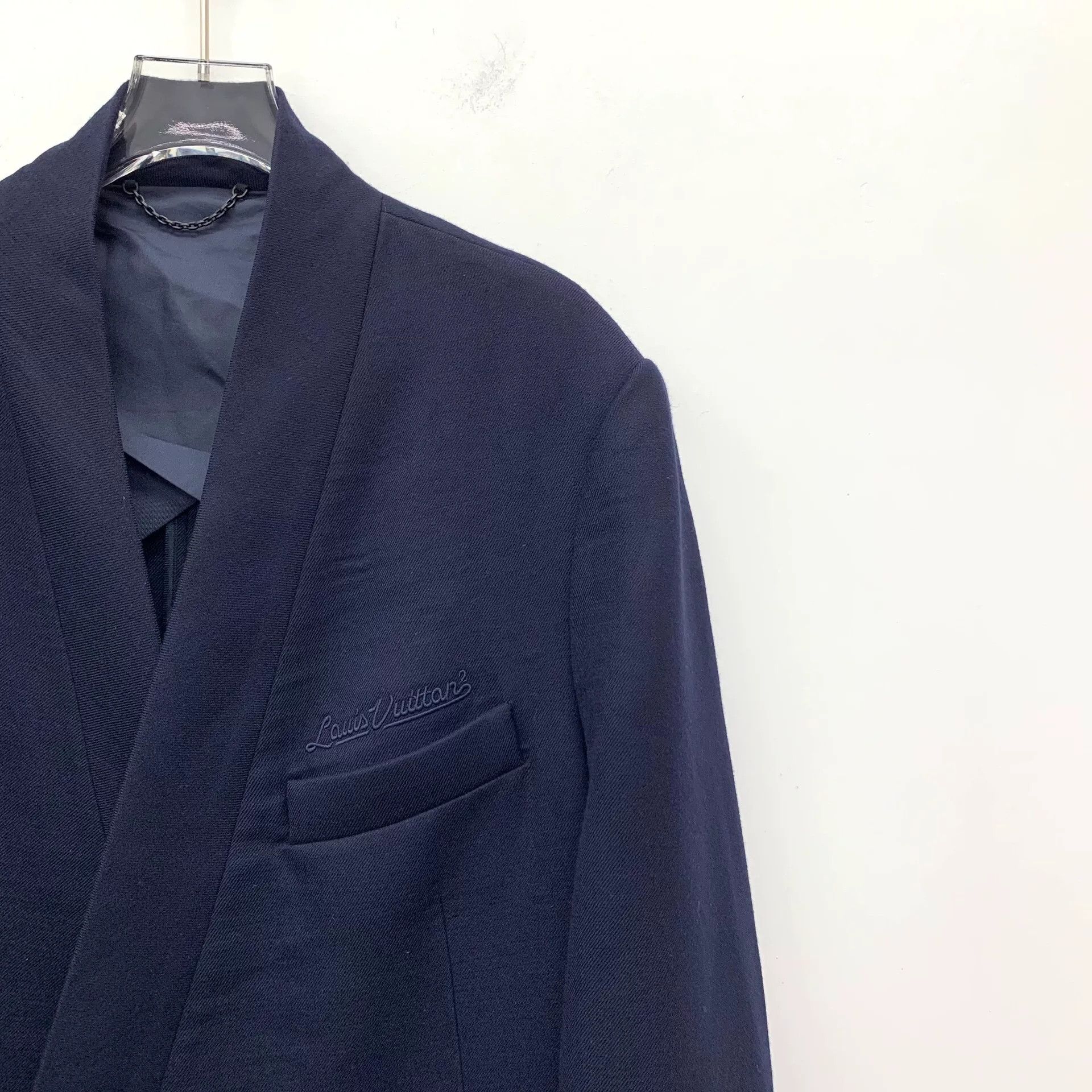 Louis Vuitton Louis Vuitton Logo Wool Belted Wrap Coat Size 48 Size US M / EU 48-50 / 2 - 3 Thumbnail