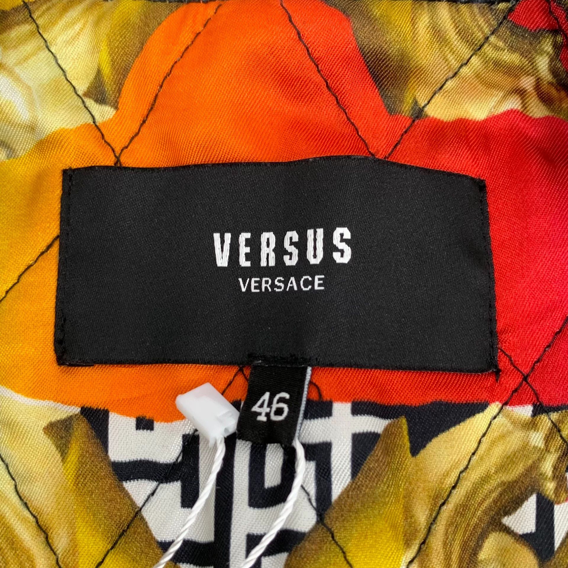 Versace Versace Leather Zip-Up Moto Jacket EU 46 Size US S / EU 44-46 / 1 - 5 Thumbnail