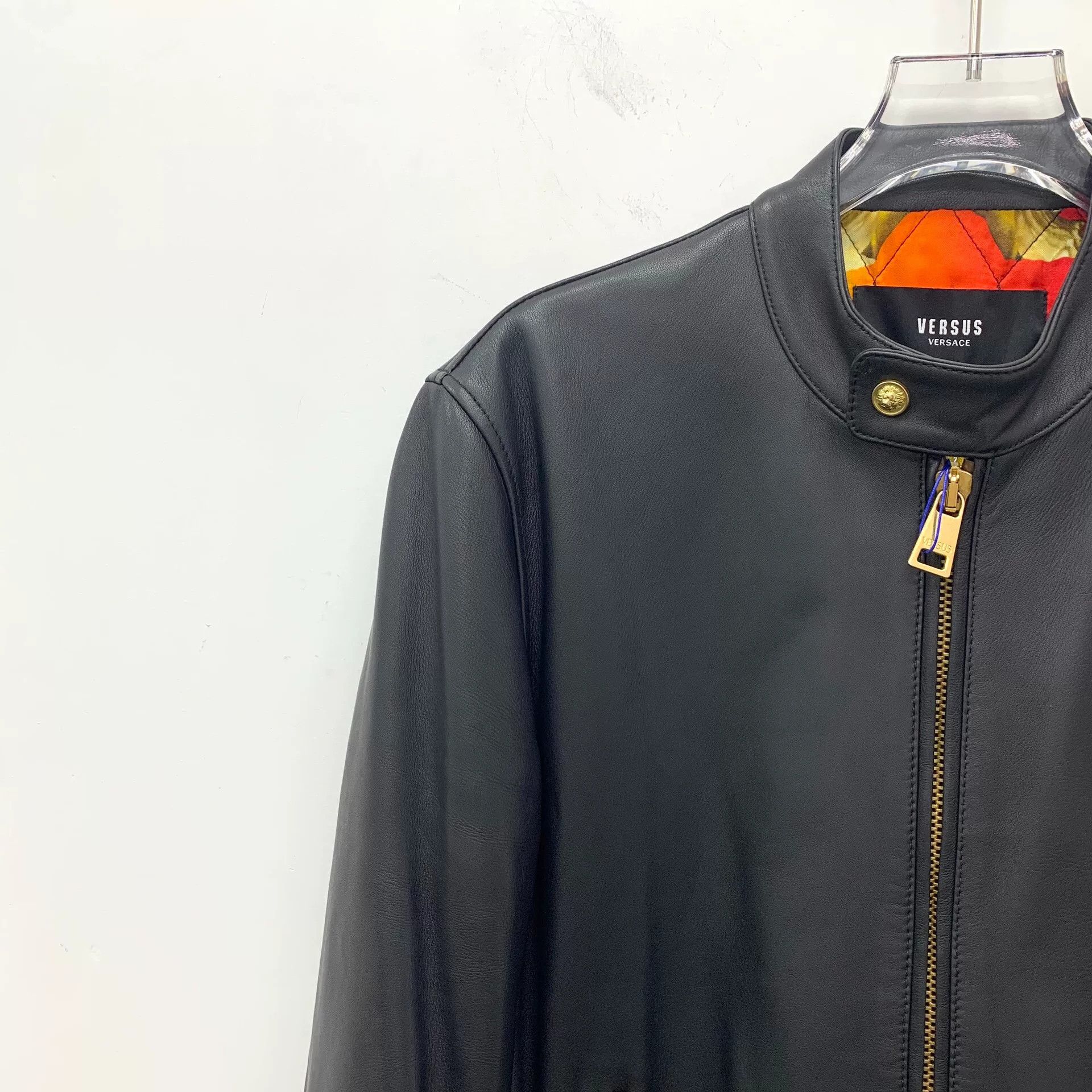 Versace Versace Leather Zip-Up Moto Jacket EU 46 Size US S / EU 44-46 / 1 - 3 Thumbnail