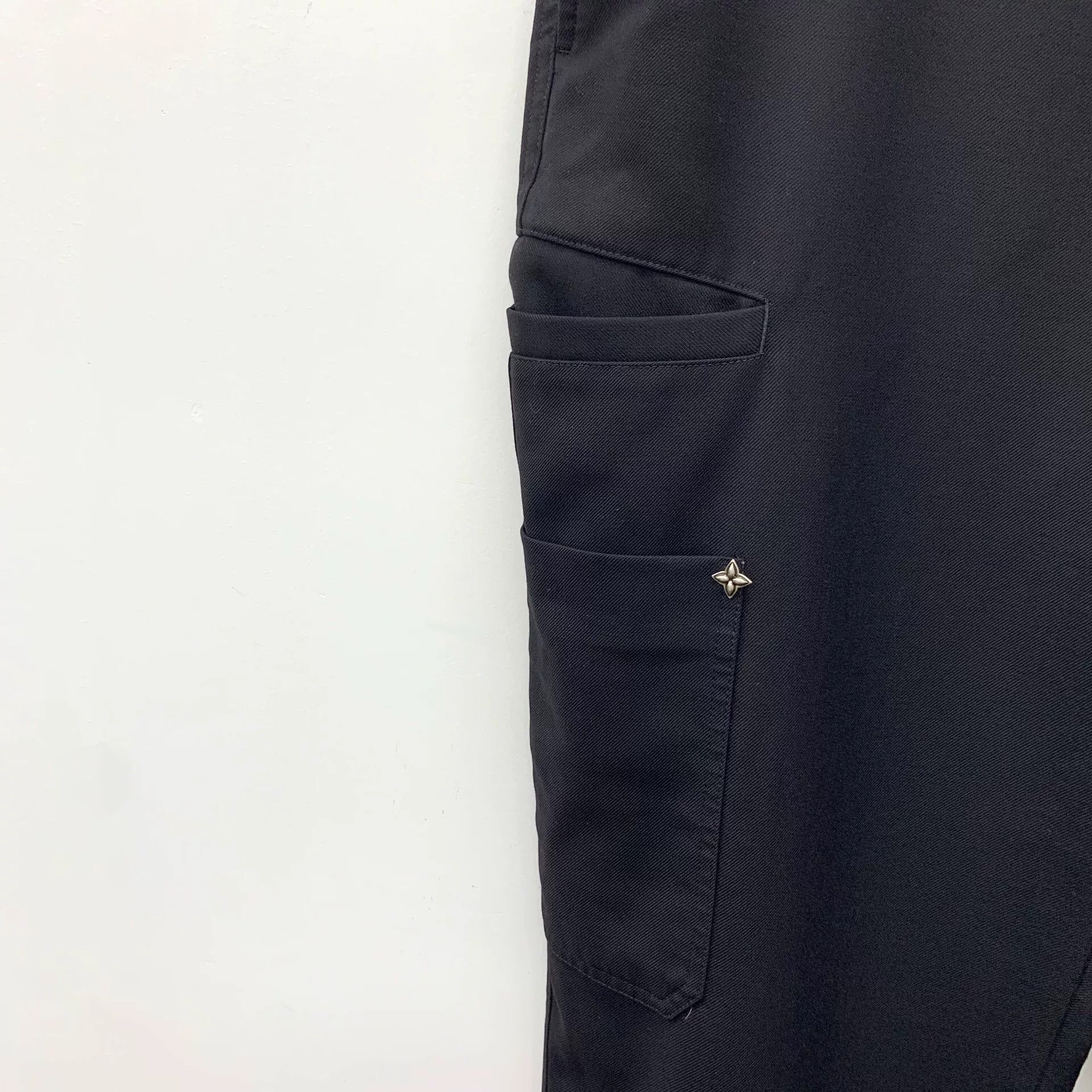 Louis Vuitton Louis Vuitton Wool Cargo Pants 52 Size US 36 / EU 52 - 4 Thumbnail