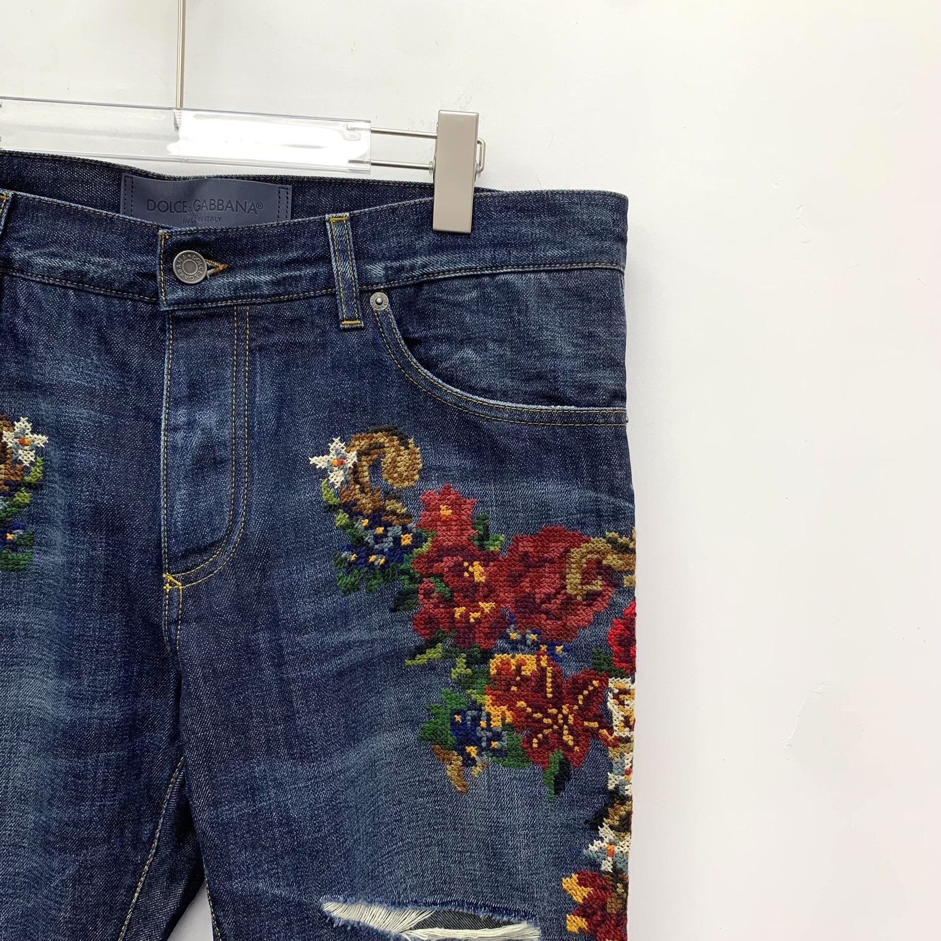 Dolce & Gabbana Dolce & Gabbana Floral Distressed Jeans 36 Size US 36 / EU 52 - 3 Thumbnail