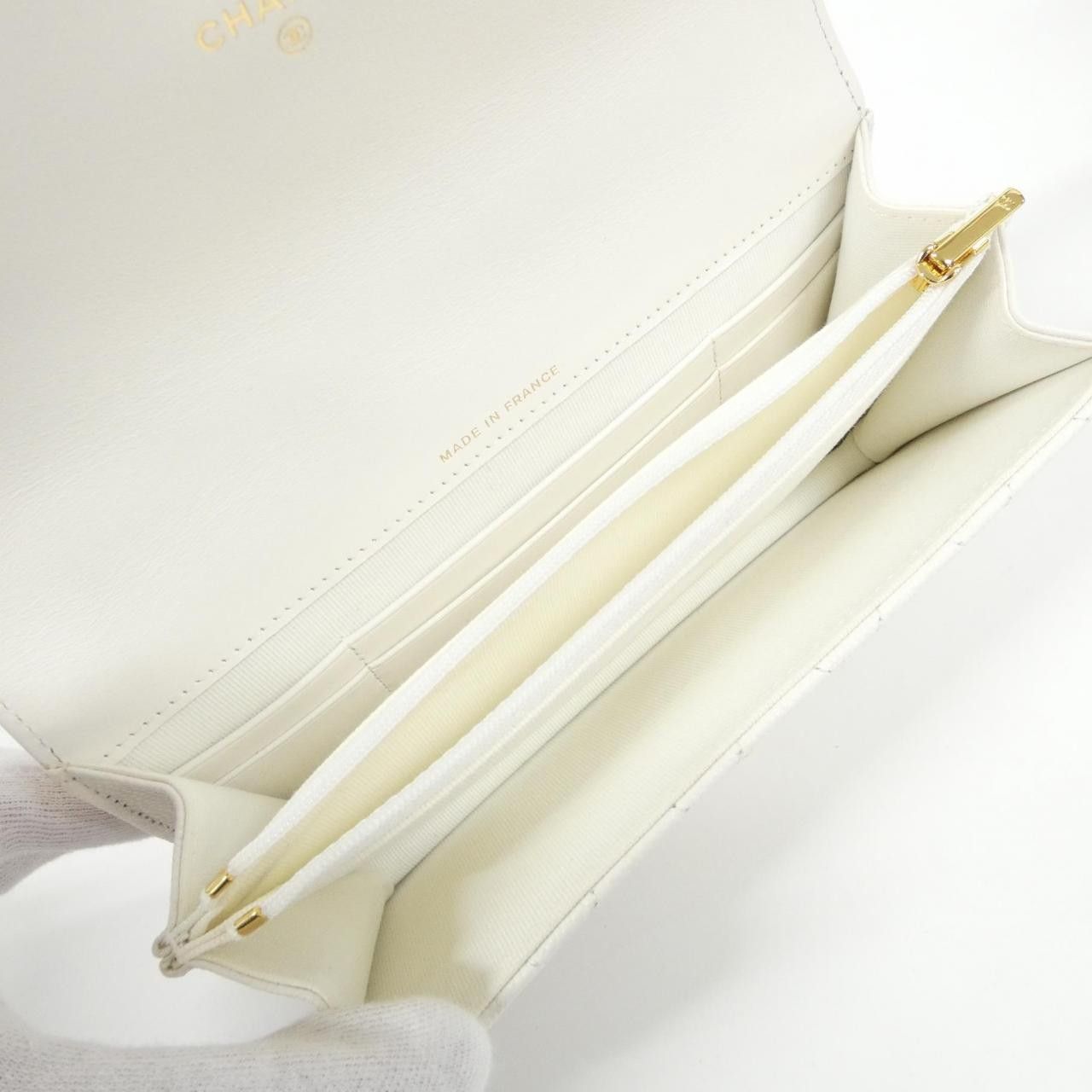 Chanel Chanel Chanel Caviar Skin Chain Clutch Leather Clutch Bag AP3318 DUTY FREE for USA Size ONE SIZE - 8 Thumbnail