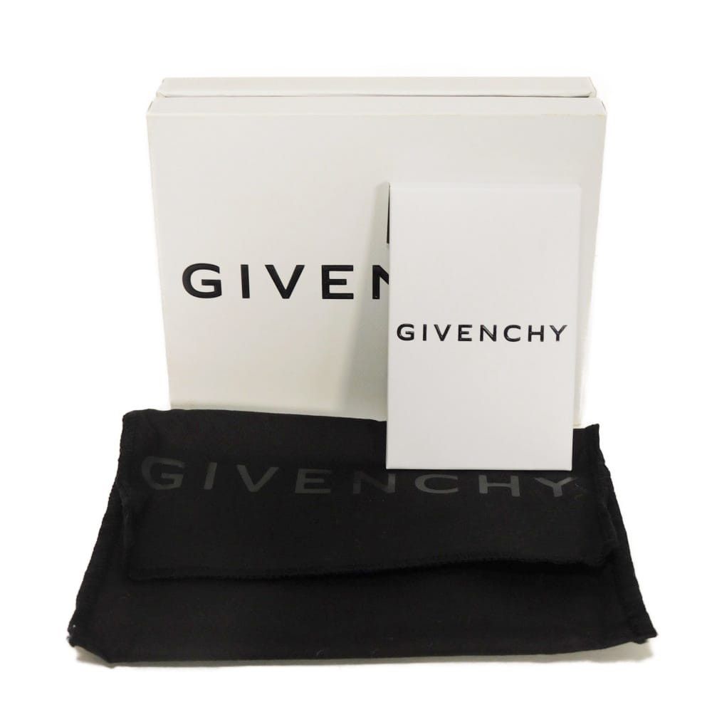 Givenchy Givenchy Givenchy Logo Fragment Case Coin Case Leather Coin Case BK60DNK1LF DUTY FREE for USA Size ONE SIZE - 17 Thumbnail