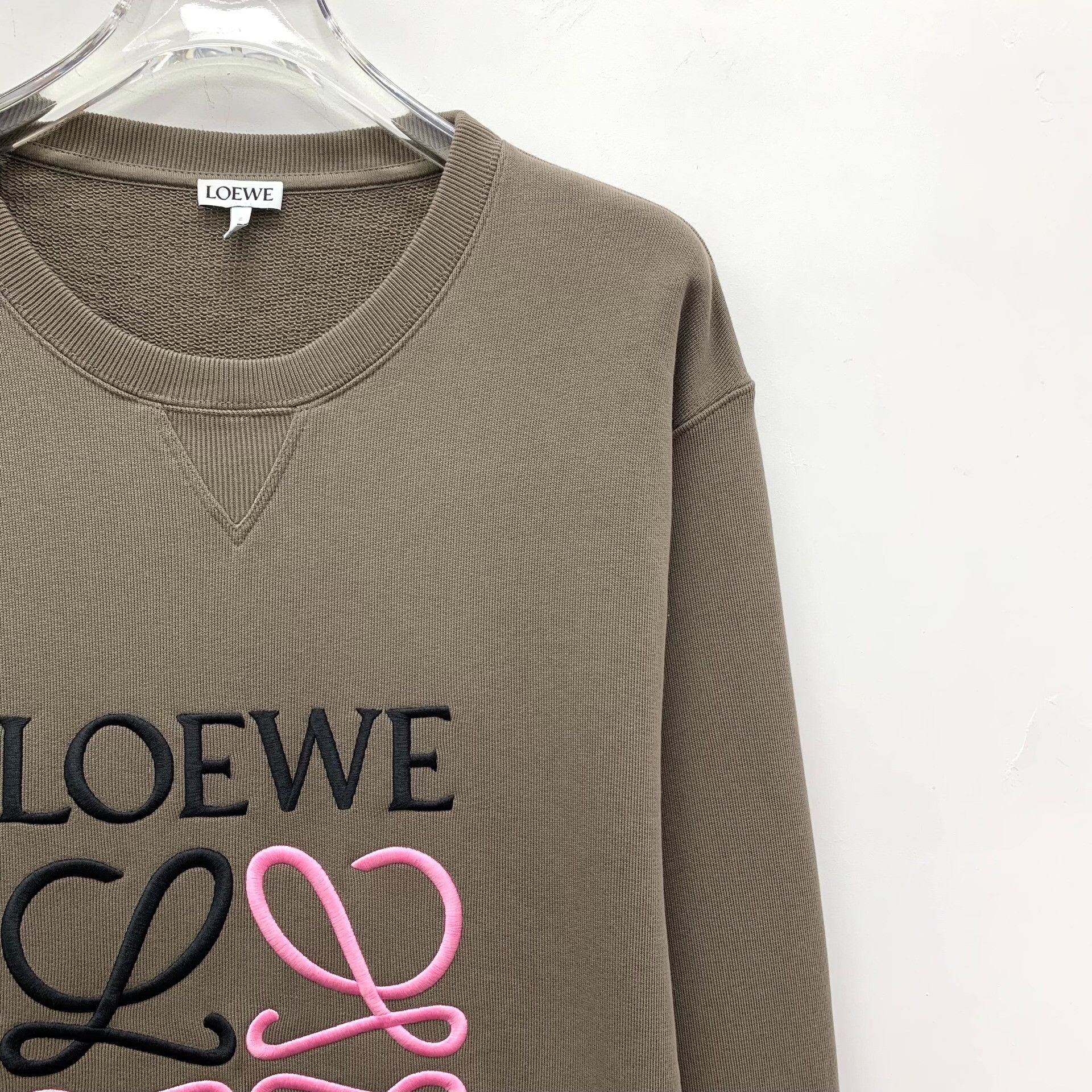 Loewe Loewe Anagram Embroidered Sweatshirt Size M Size US M / EU 48-50 / 2 - 3 Thumbnail