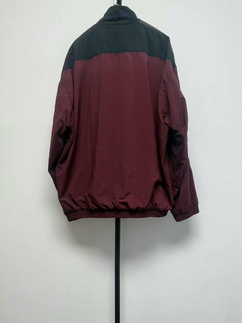 Balenciaga Balenciaga x Puma Colorblock Track Jacket Size L Size US L / EU 52-54 / 3 - 2 Thumbnail
