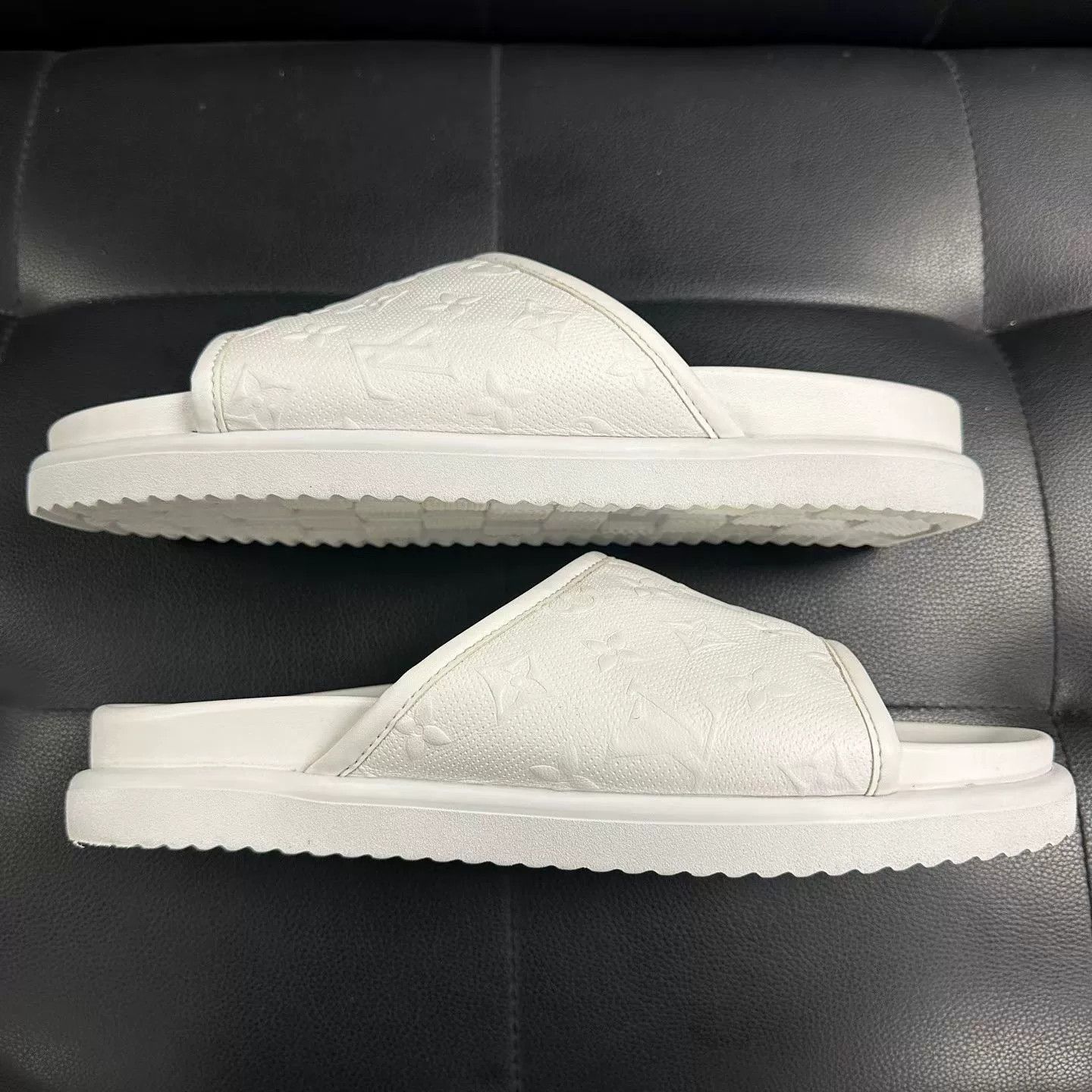 Louis Vuitton Louis Vuitton Monogram Embossed Miami Mule Size 10 Size US 10 / EU 43 - 8 Thumbnail