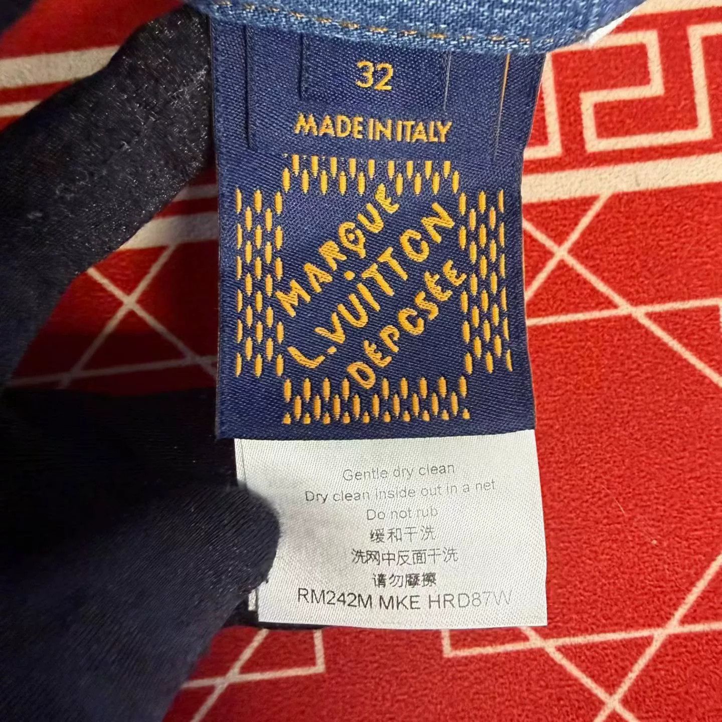 Louis Vuitton Louis Vuitton Tyler Rope Logo Denim Shorts 32 Size US 32 / EU 48 - 4 Thumbnail