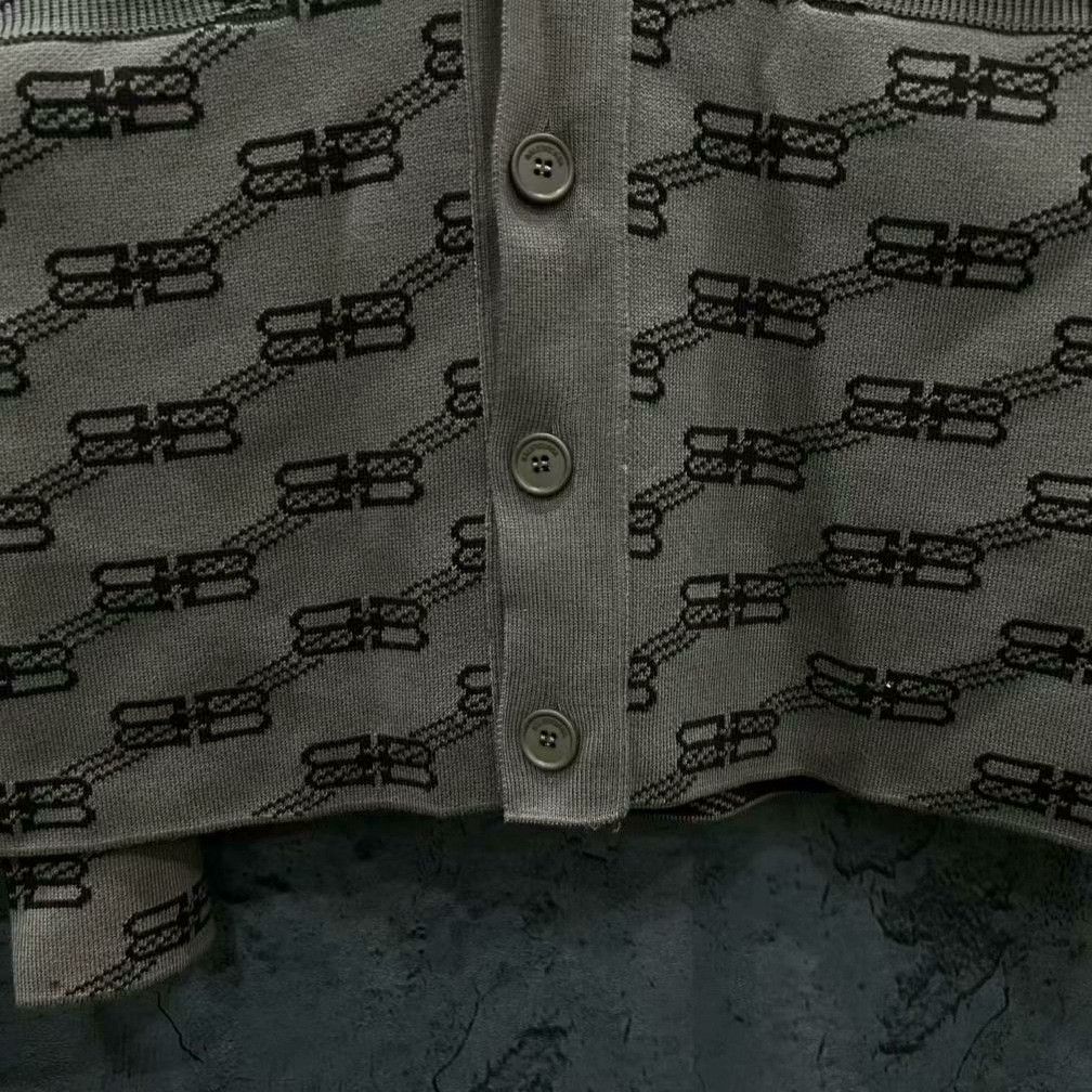 Balenciaga Balenciaga Monogram BB Knit Cardigan Size 2 Size US M / EU 48-50 / 2 - 3 Thumbnail