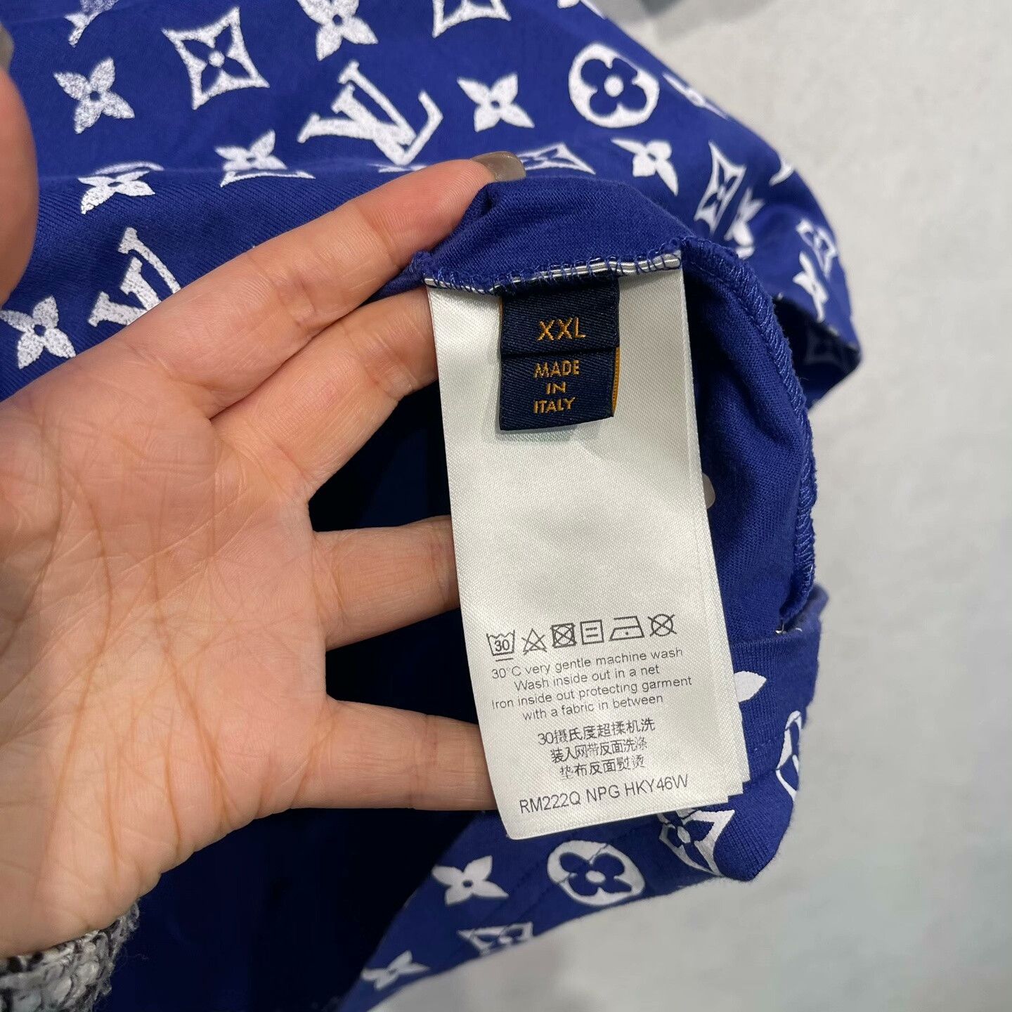 Louis Vuitton Louis Vuitton Monogram Gradient T-Shirt XXL Size US XXL / EU 58 / 5 - 4 Thumbnail