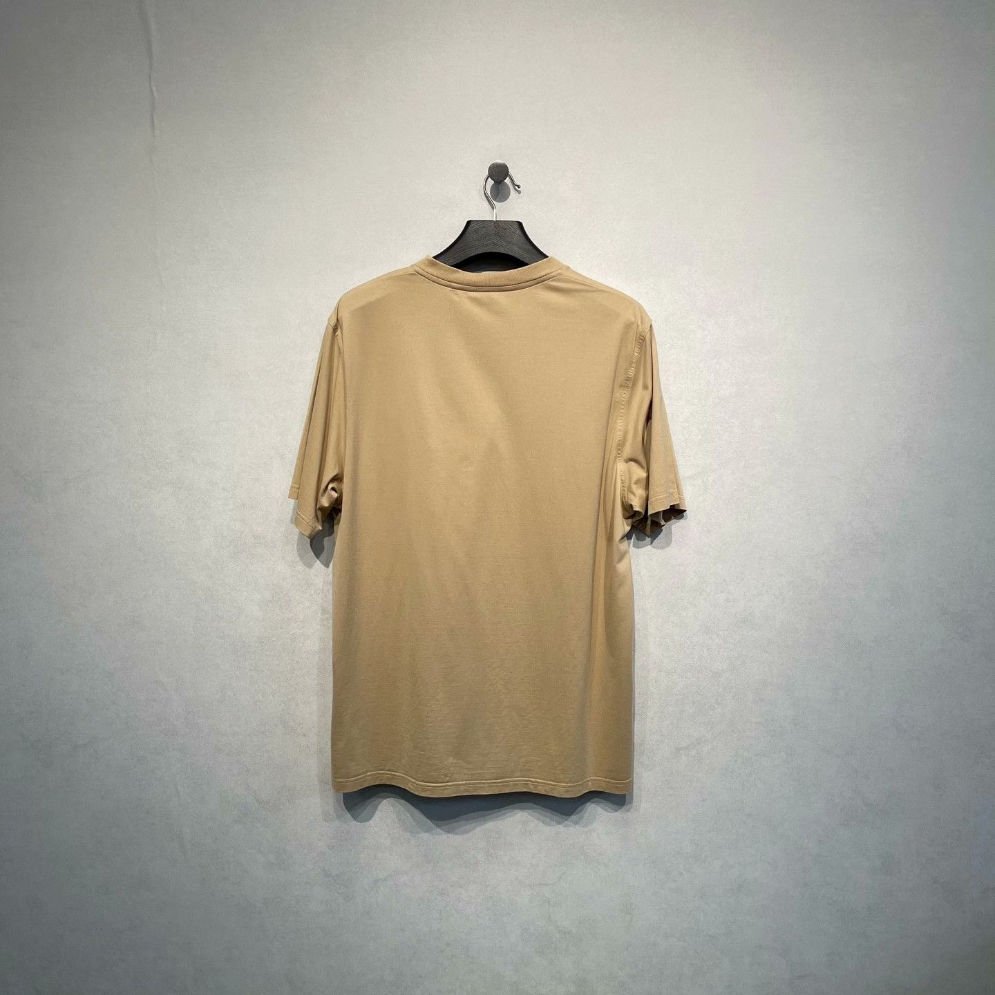 Burberry Burberry Raised Logo T-Shirt Size XL Size US XL / EU 56 / 4 - 2 Thumbnail
