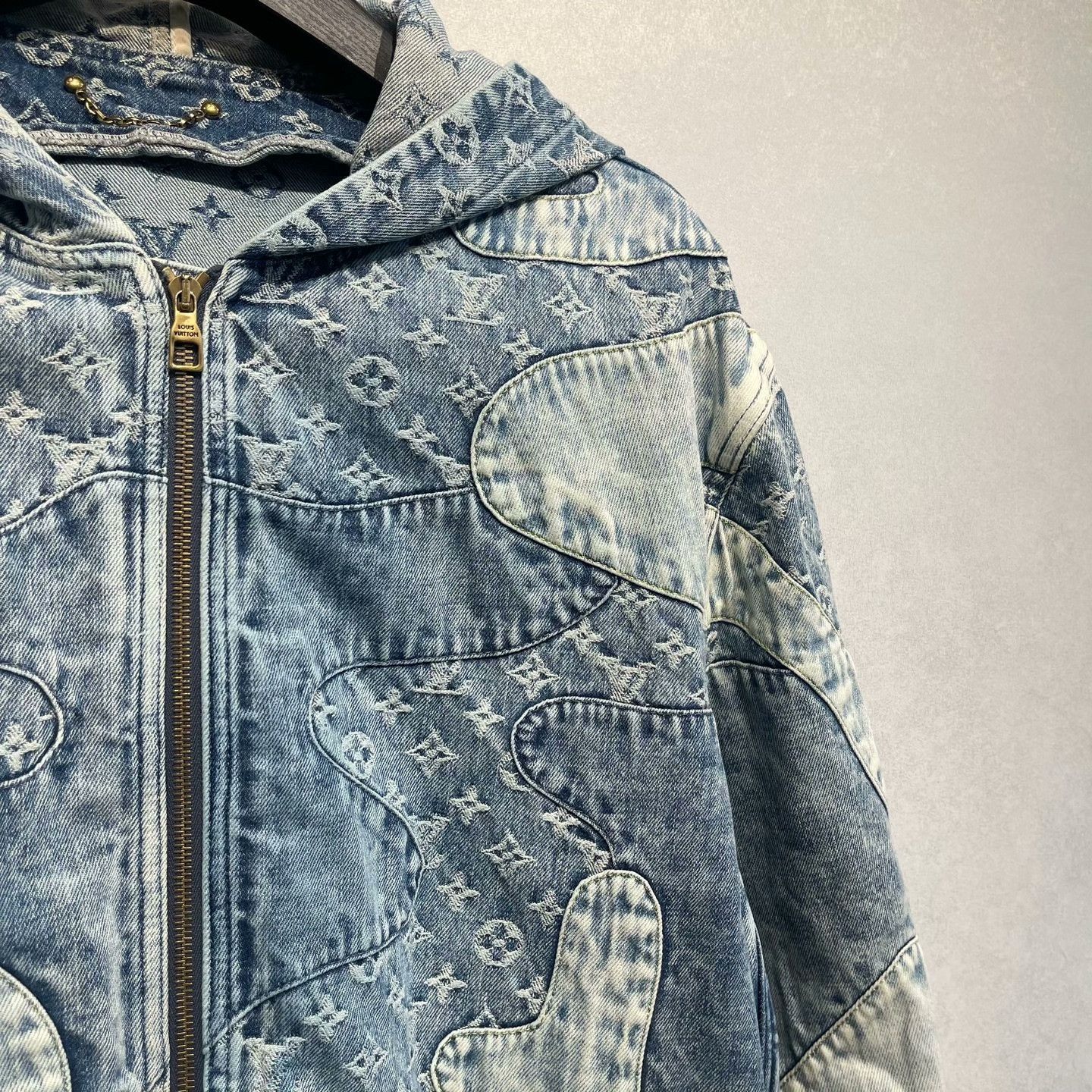 Louis Vuitton Louis Vuitton Monogram Denim Zip Hoodie Size 54 Size US L / EU 52-54 / 3 - 3 Thumbnail