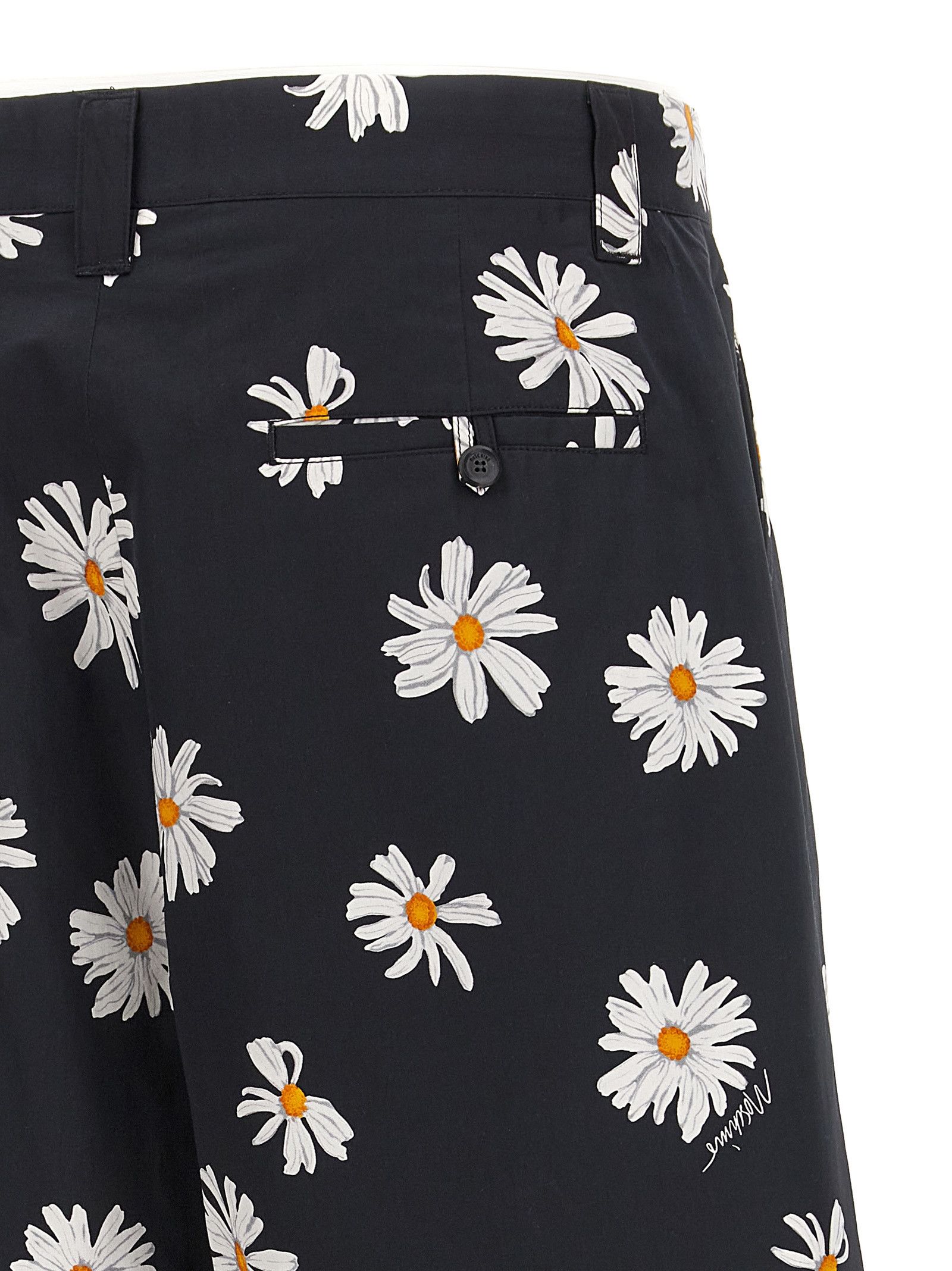 Moschino 'Margherite' Print Bermuda Shorts Size US 30 / EU 46 - 4 Thumbnail