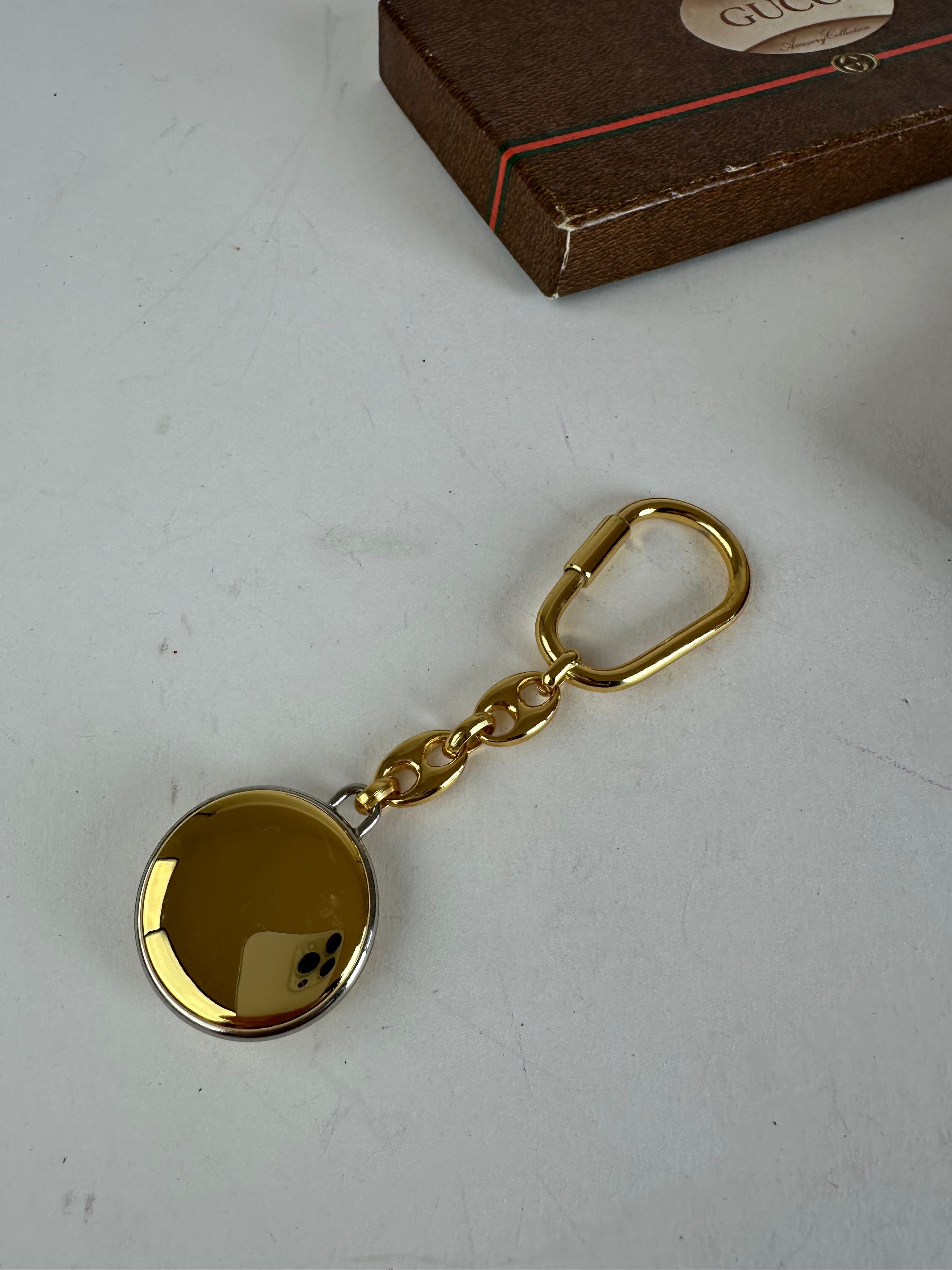 Gucci Vintage GG Key Pendant Gold Black Size ONE SIZE - 5 Thumbnail