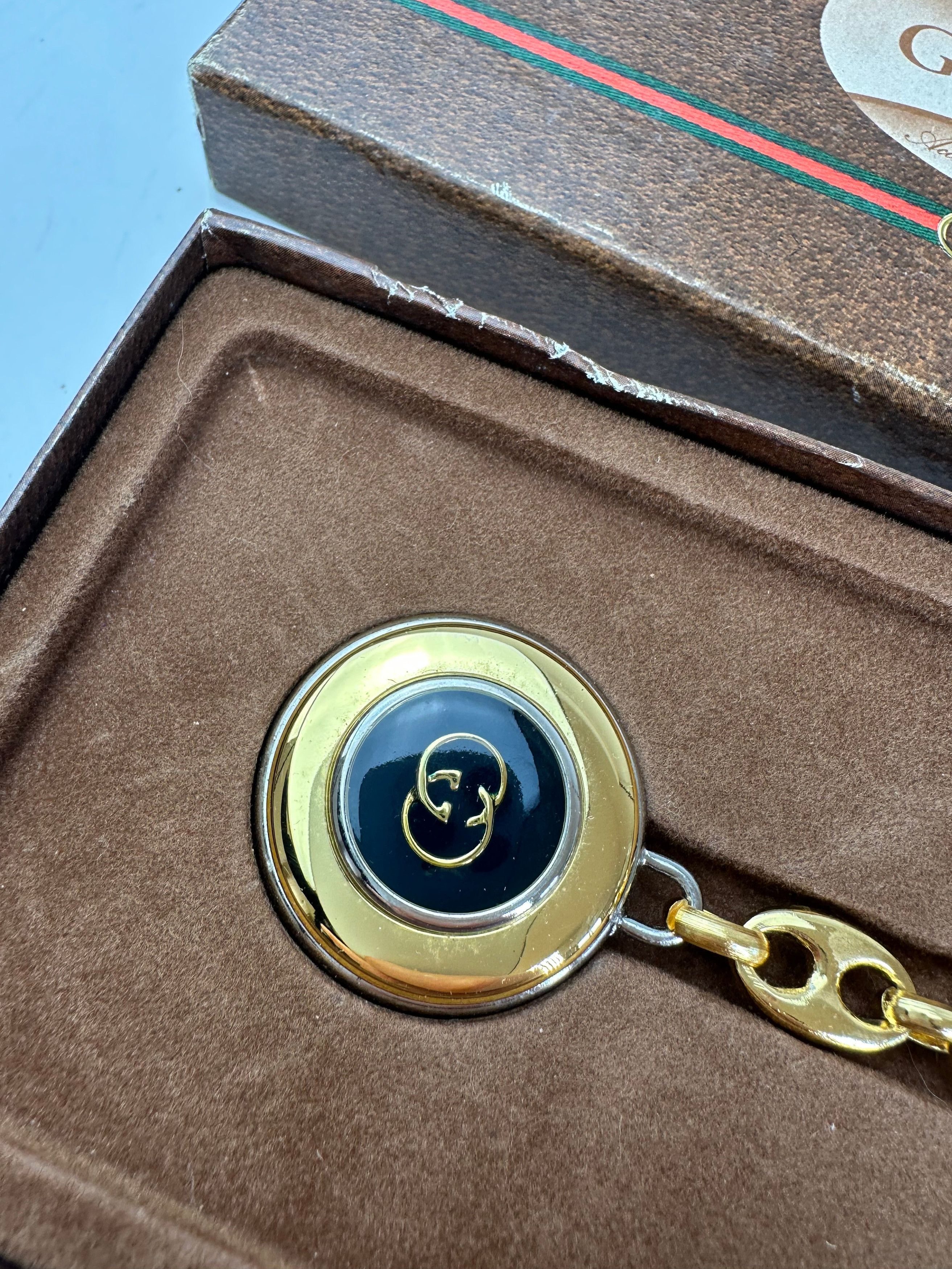 Gucci Vintage GG Key Pendant Gold Black Size ONE SIZE - 4 Thumbnail