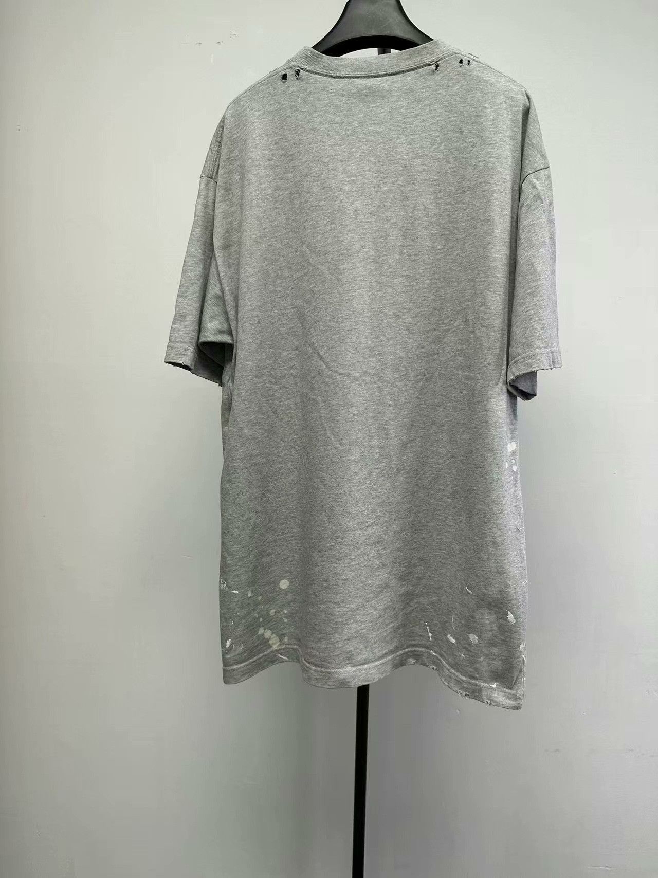 Balenciaga Balenciaga Rainbow 90% Distressed T-Shirt XS Size US XS / EU 42 / 0 - 2 Thumbnail