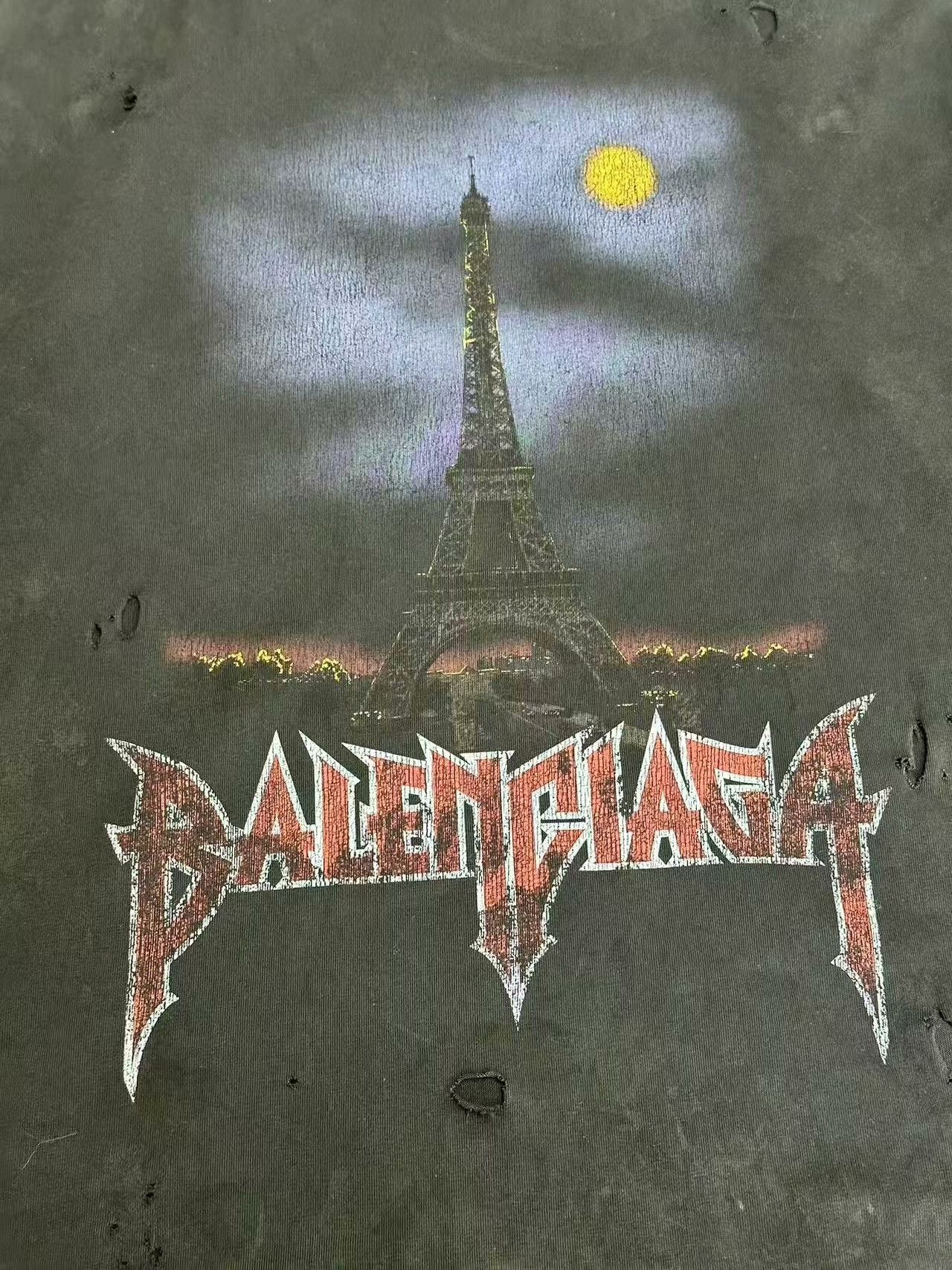 Balenciaga Balenciaga Distressed Eiffel Tower Moon Metal T-Shirt Size 2 Size US M / EU 48-50 / 2 - 3 Thumbnail