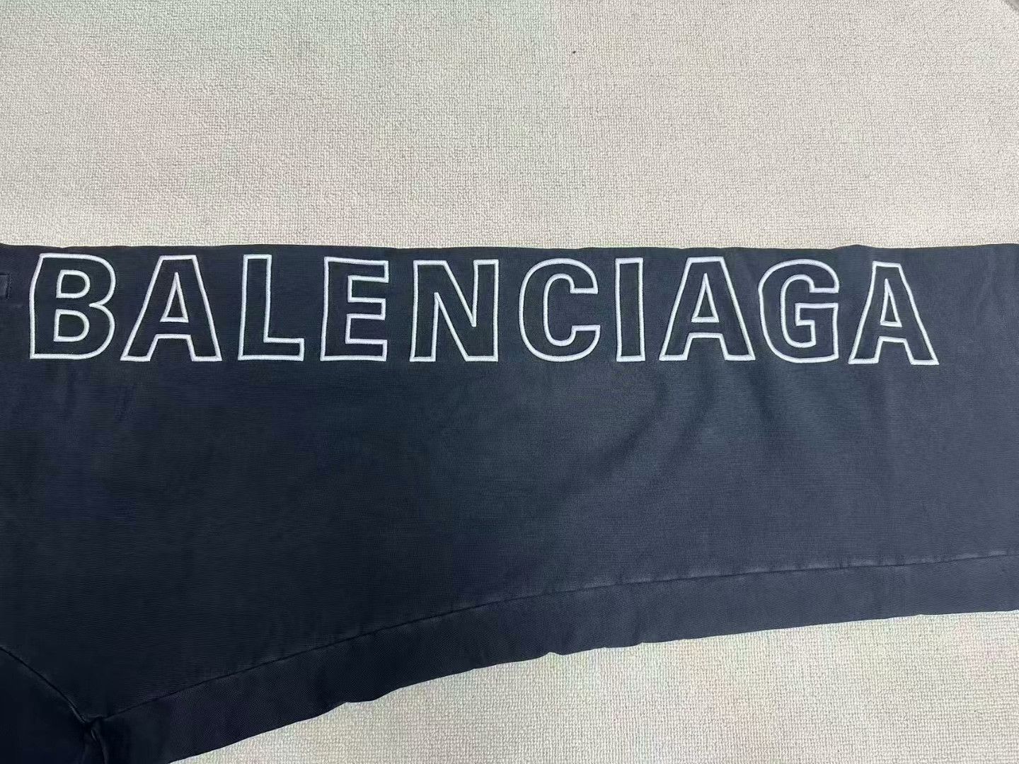 Balenciaga Balenciaga Logo Print Sweatpants Size S Size US 28 / EU 44 - 3 Thumbnail