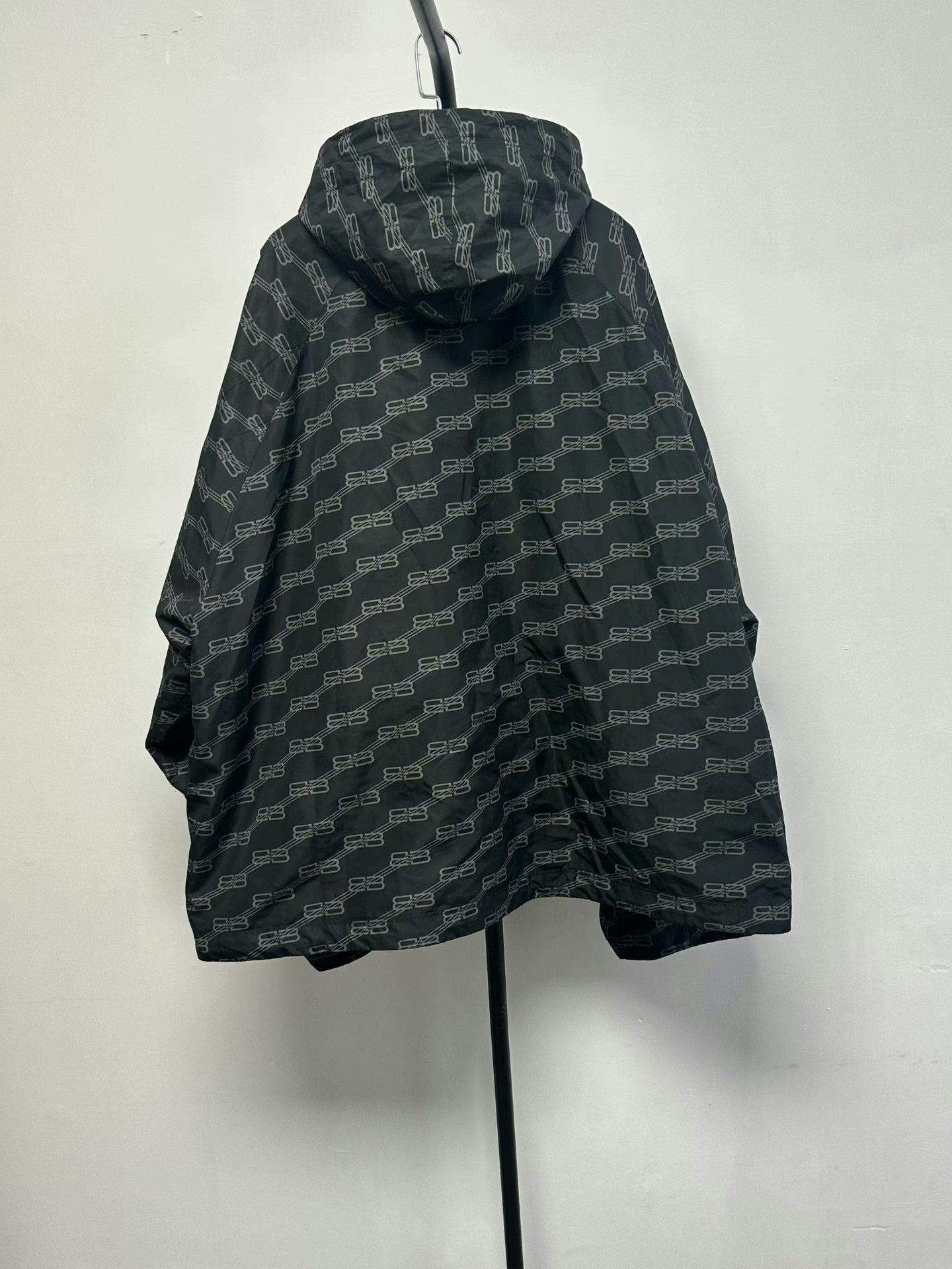 Balenciaga Balenciaga Monogram Hooded Jacket Size M Size US M / EU 48-50 / 2 - 2 Thumbnail