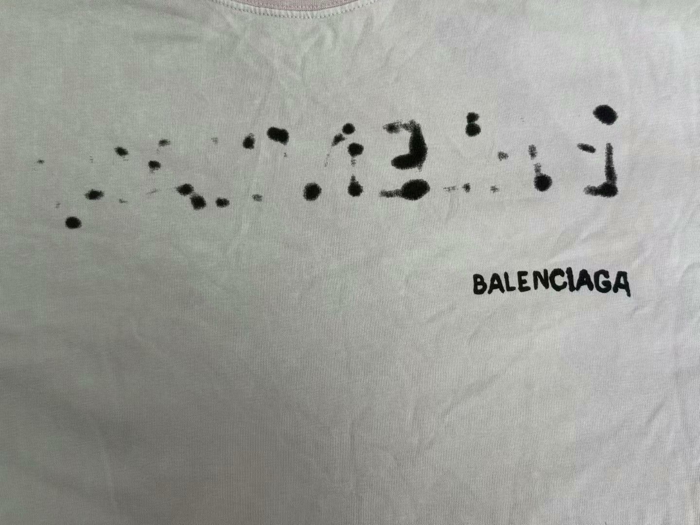 Balenciaga Balenciaga Pink Blurred Logo T-Shirt Size M Size US M / EU 48-50 / 2 - 3 Thumbnail