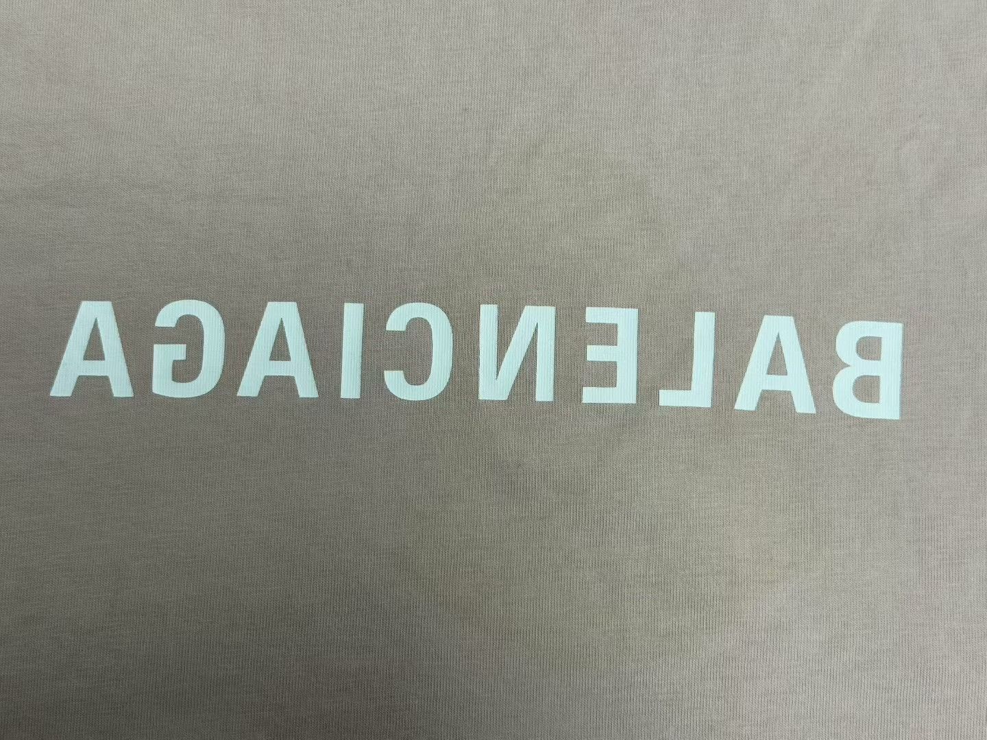 Balenciaga Balenciaga Reversed Logo T-Shirt Size M Size US M / EU 48-50 / 2 - 3 Thumbnail