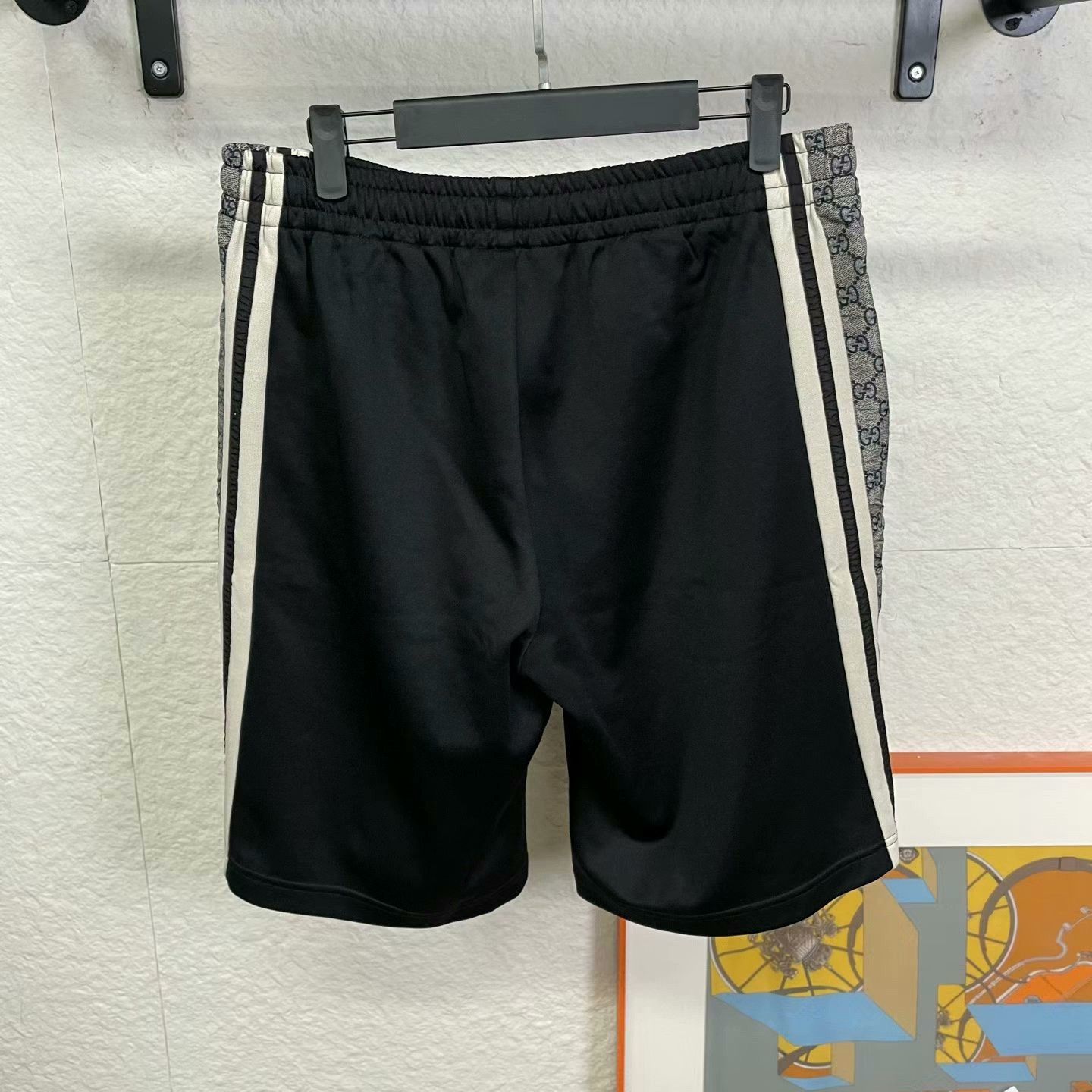 Gucci Gucci GG Monogram Side Stripe Shorts Size M Size US 32 / EU 48 - 2 Thumbnail