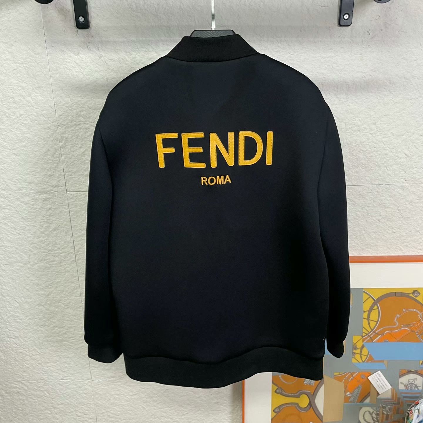 Fendi Fendi Back Logo Bomber Jacket Size 48 Size US M / EU 48-50 / 2 - 2 Thumbnail