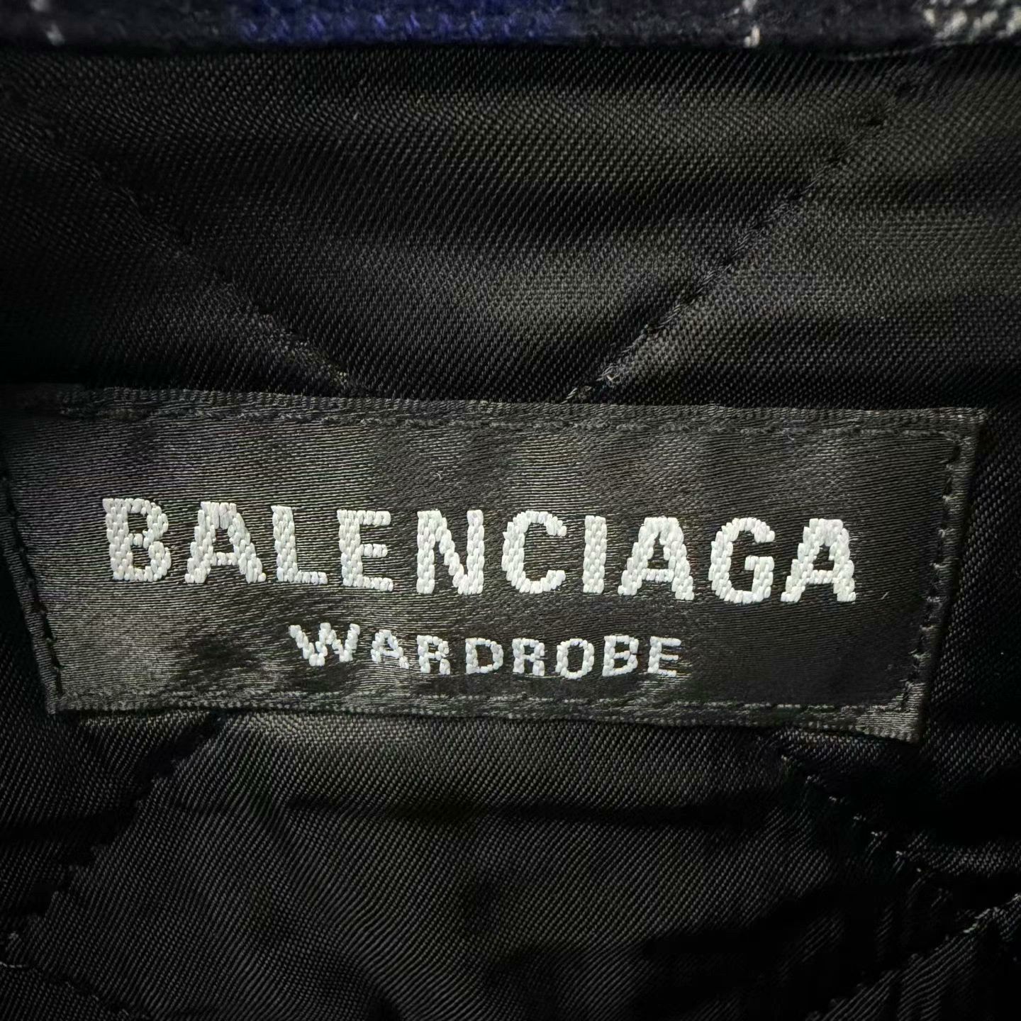 Balenciaga Balenciaga Plaid Quilted Shirt Jacket Size S Size US S / EU 44-46 / 1 - 4 Thumbnail