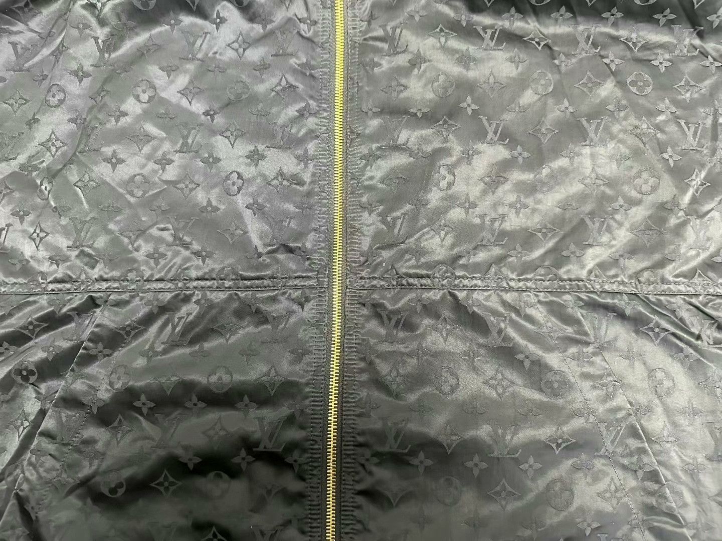Louis Vuitton Louis Vuitton Monogram Hooded Parka 40 Size M / US 6-8 / IT 42-44 - 3 Thumbnail