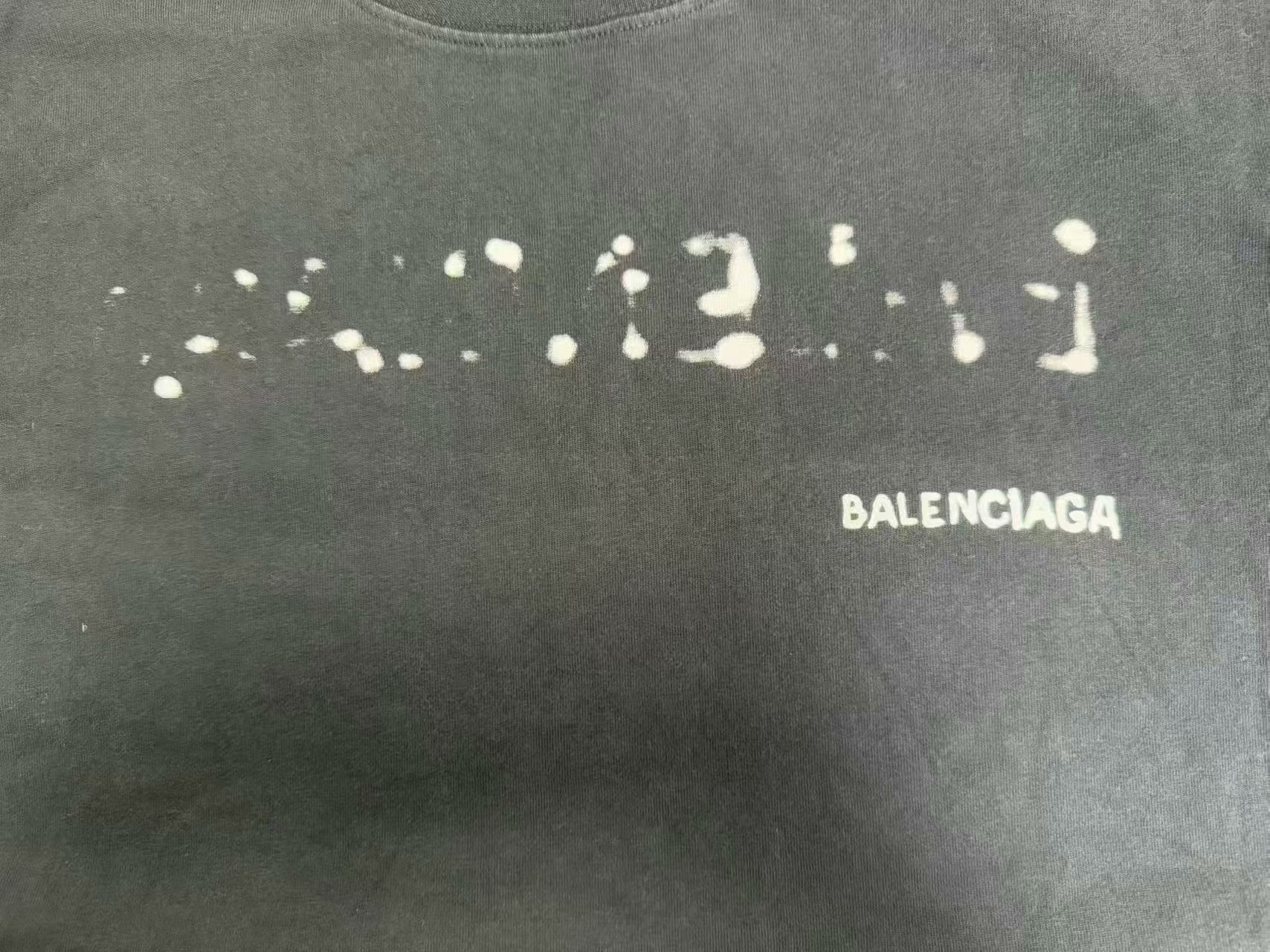 Balenciaga Balenciaga Paint Effect Logo T-Shirt XS Size US XS / EU 42 / 0 - 3 Thumbnail