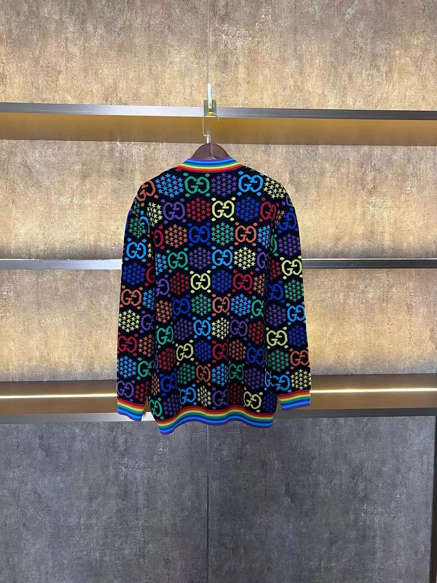 Gucci Gucci Rainbow Trim GG Monogram Cardigan Size M Size US M / EU 48-50 / 2 - 2 Thumbnail