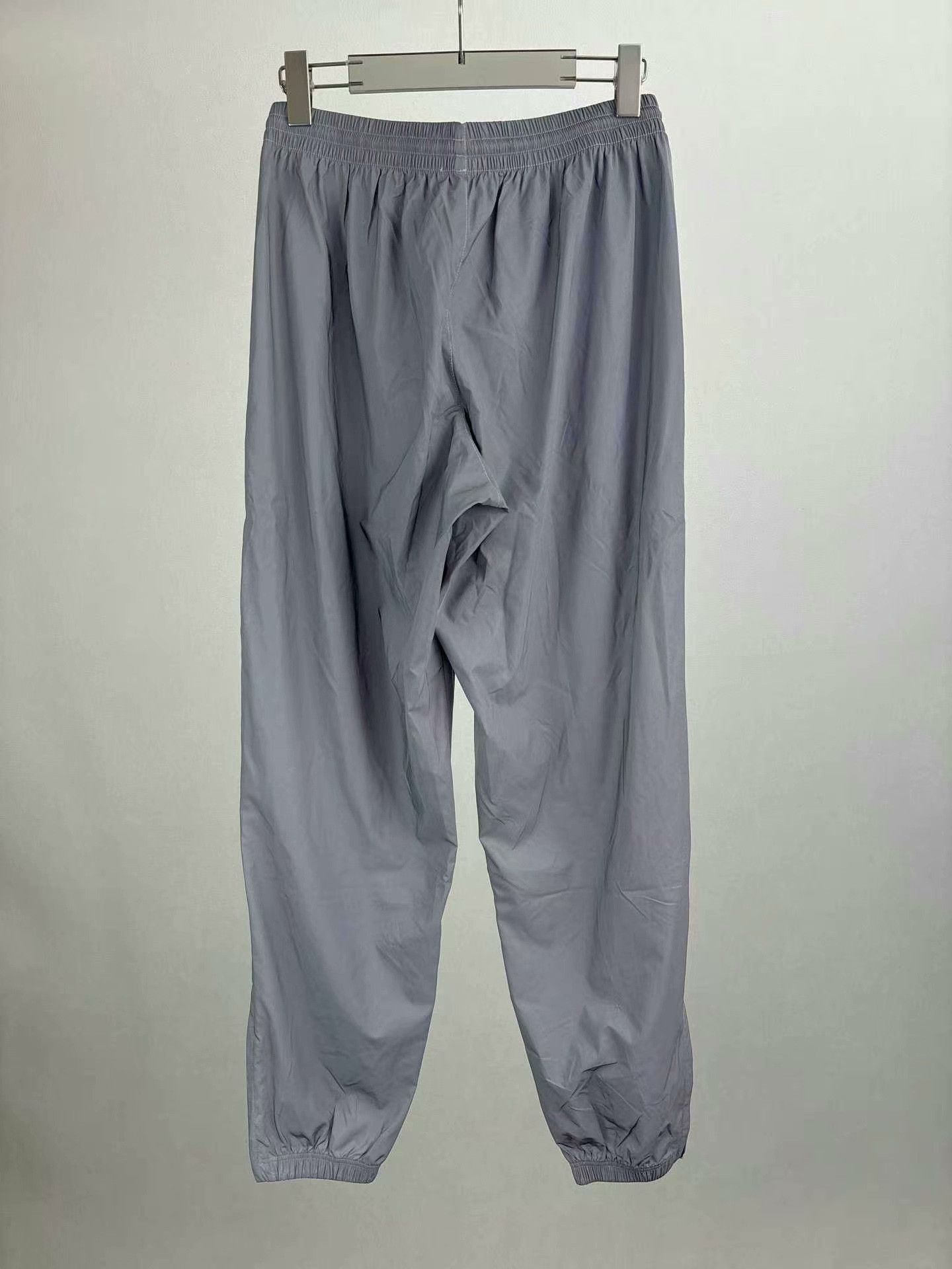 Balenciaga Balenciaga Gray Logo Track Pants Size S Size US 30 / EU 46 - 2 Thumbnail
