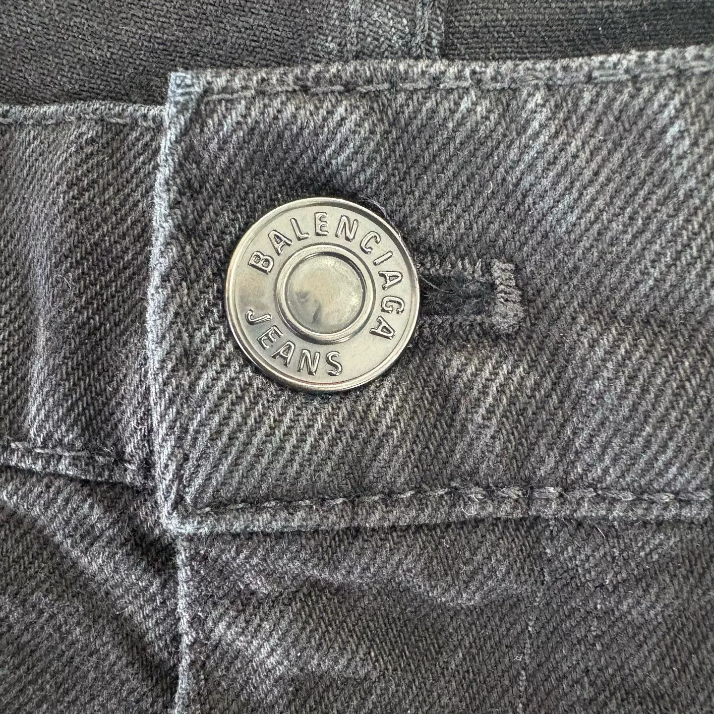 Balenciaga Balenciaga Black Washed Denim Jeans Size M Size US 34 / EU 50 - 6 Thumbnail
