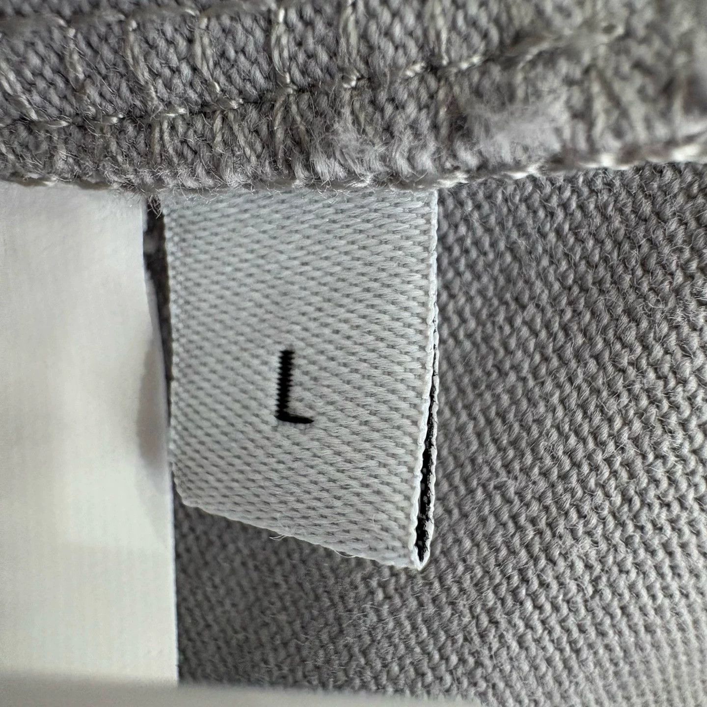 Loewe Loewe Anagram Embroidered T-Shirt Size L Size US L / EU 52-54 / 3 - 5 Thumbnail