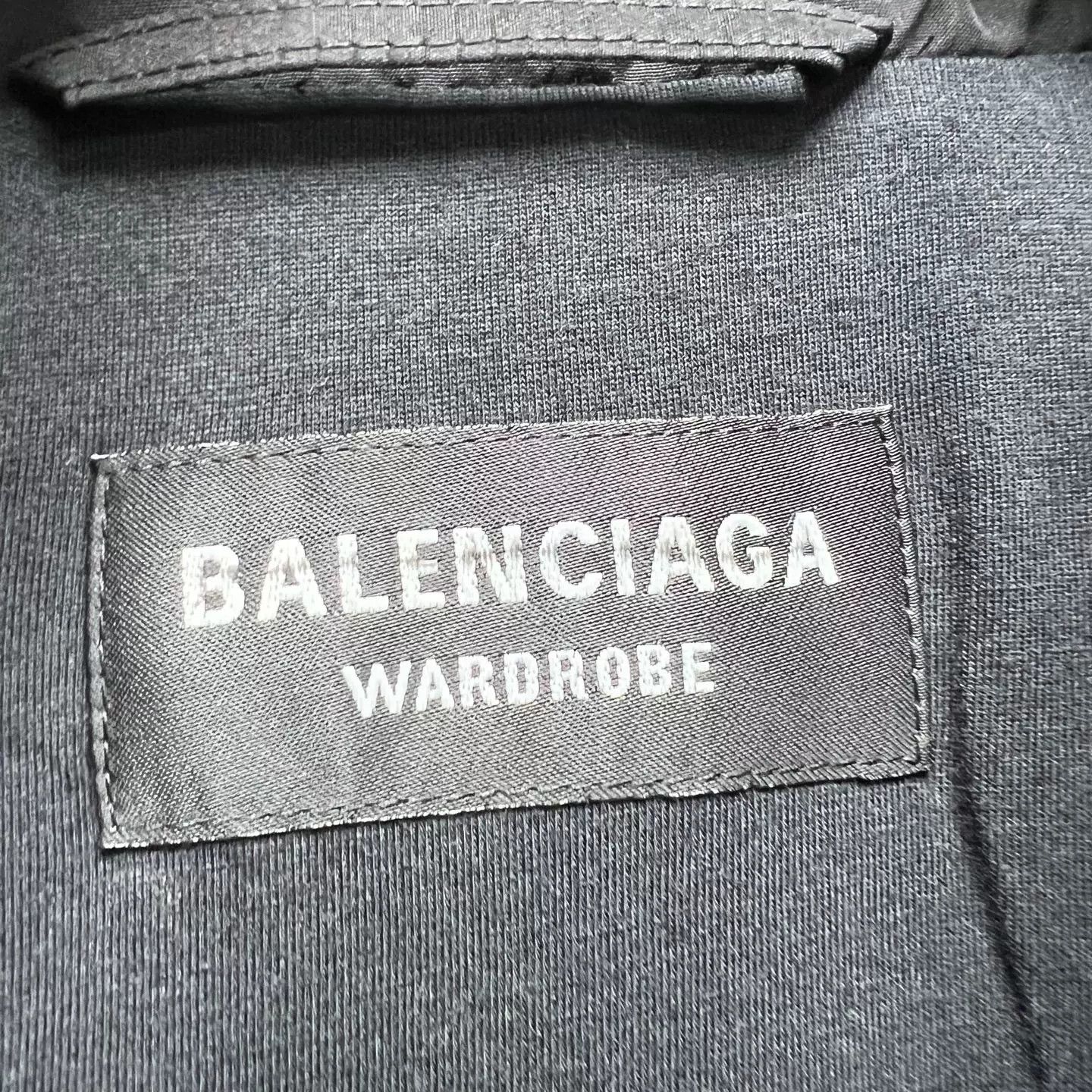 Balenciaga Balenciaga Metal Logo Windbreaker Jacket Size 46 Size US S / EU 44-46 / 1 - 3 Thumbnail