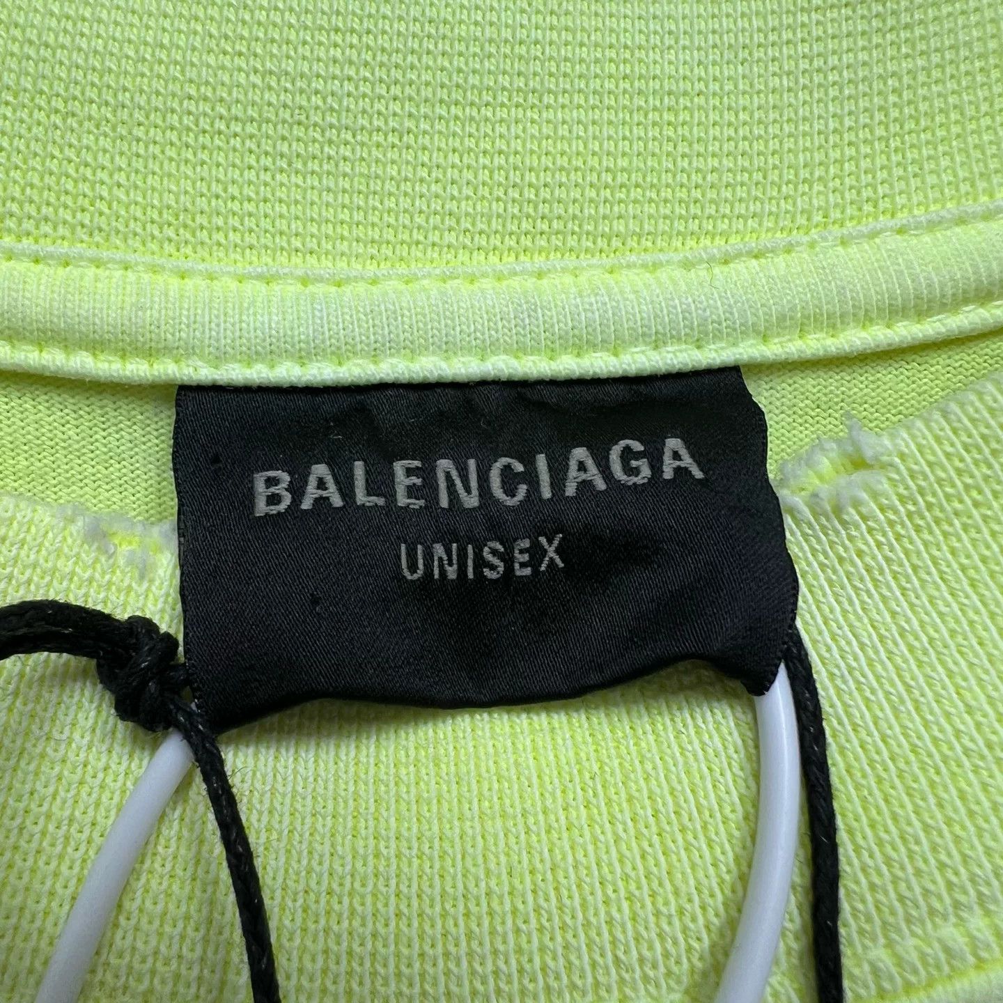 Balenciaga Balenciaga Neon Tape Logo T-Shirt M Size US M / EU 48-50 / 2 - 3 Thumbnail