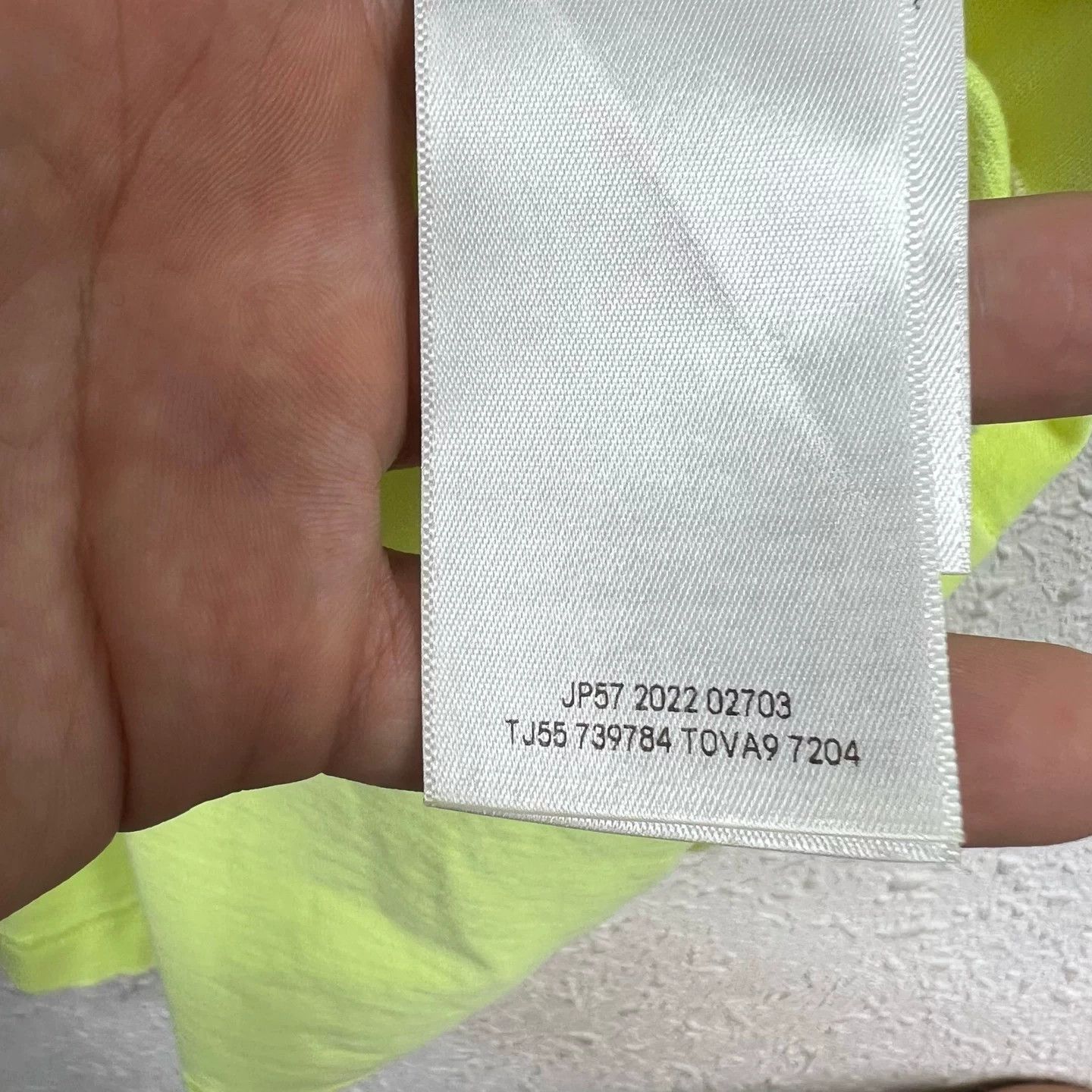 Balenciaga Balenciaga Neon Tape Logo T-Shirt M Size US M / EU 48-50 / 2 - 6 Thumbnail