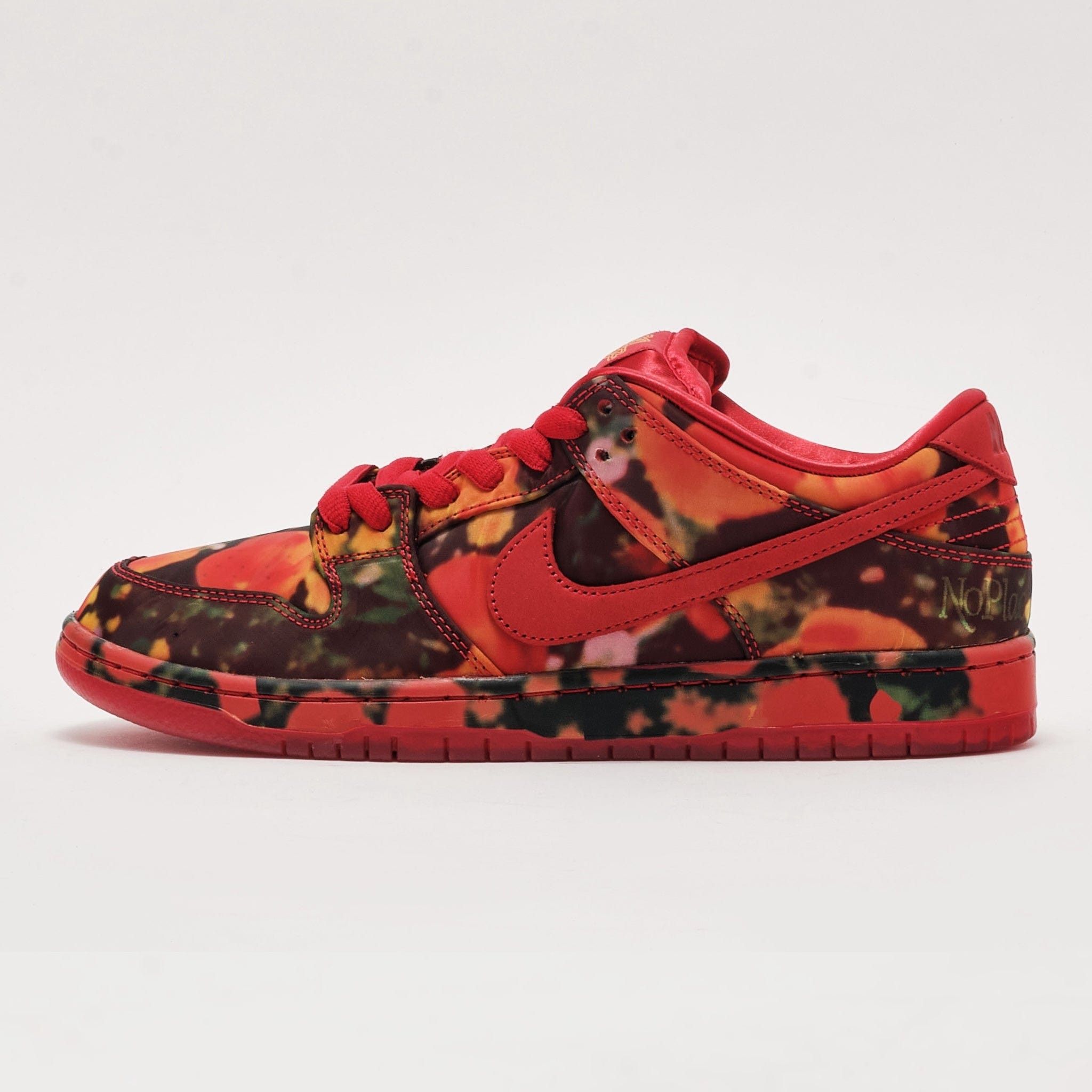 SB Dunk Low The Wizard of Oz Poppy Field