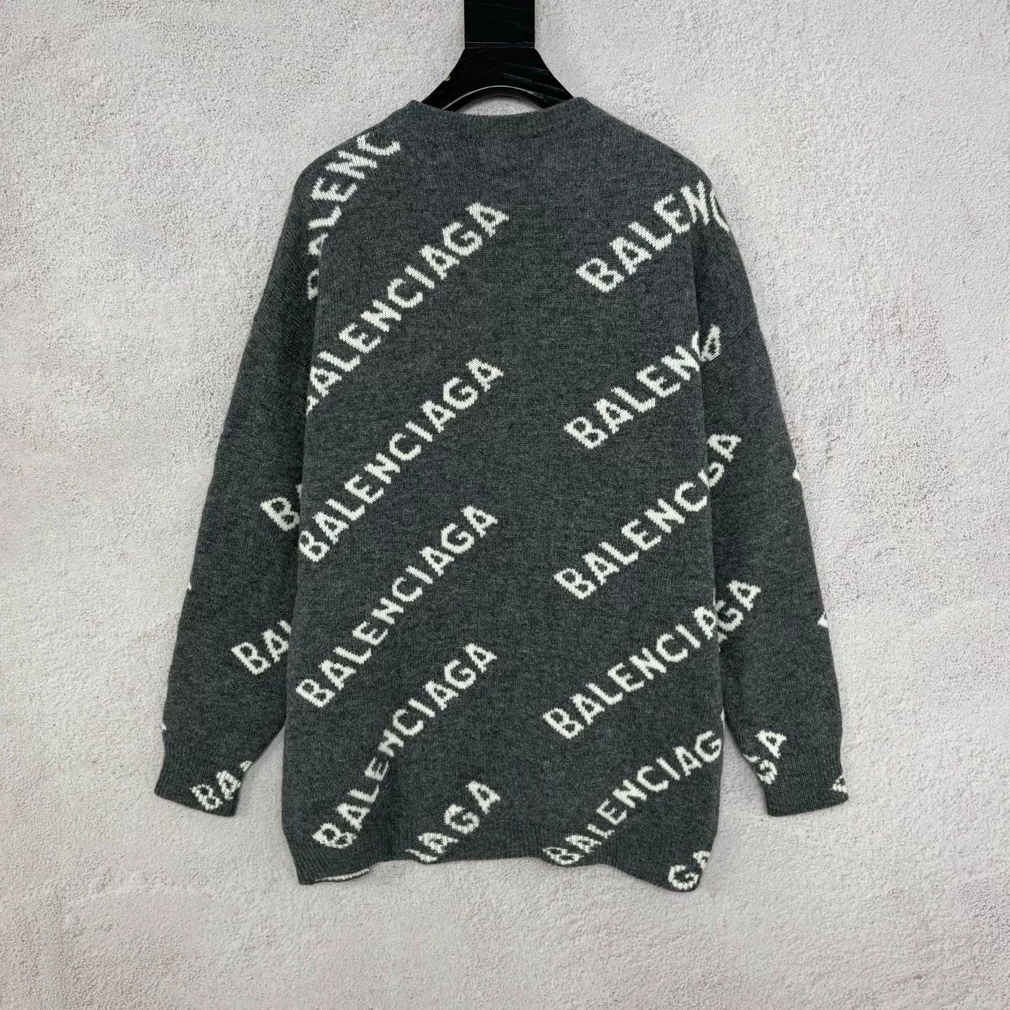 Balenciaga Balenciaga All-Over Logo Knit Sweater Size XS Size US XS / EU 42 / 0 - 2 Thumbnail