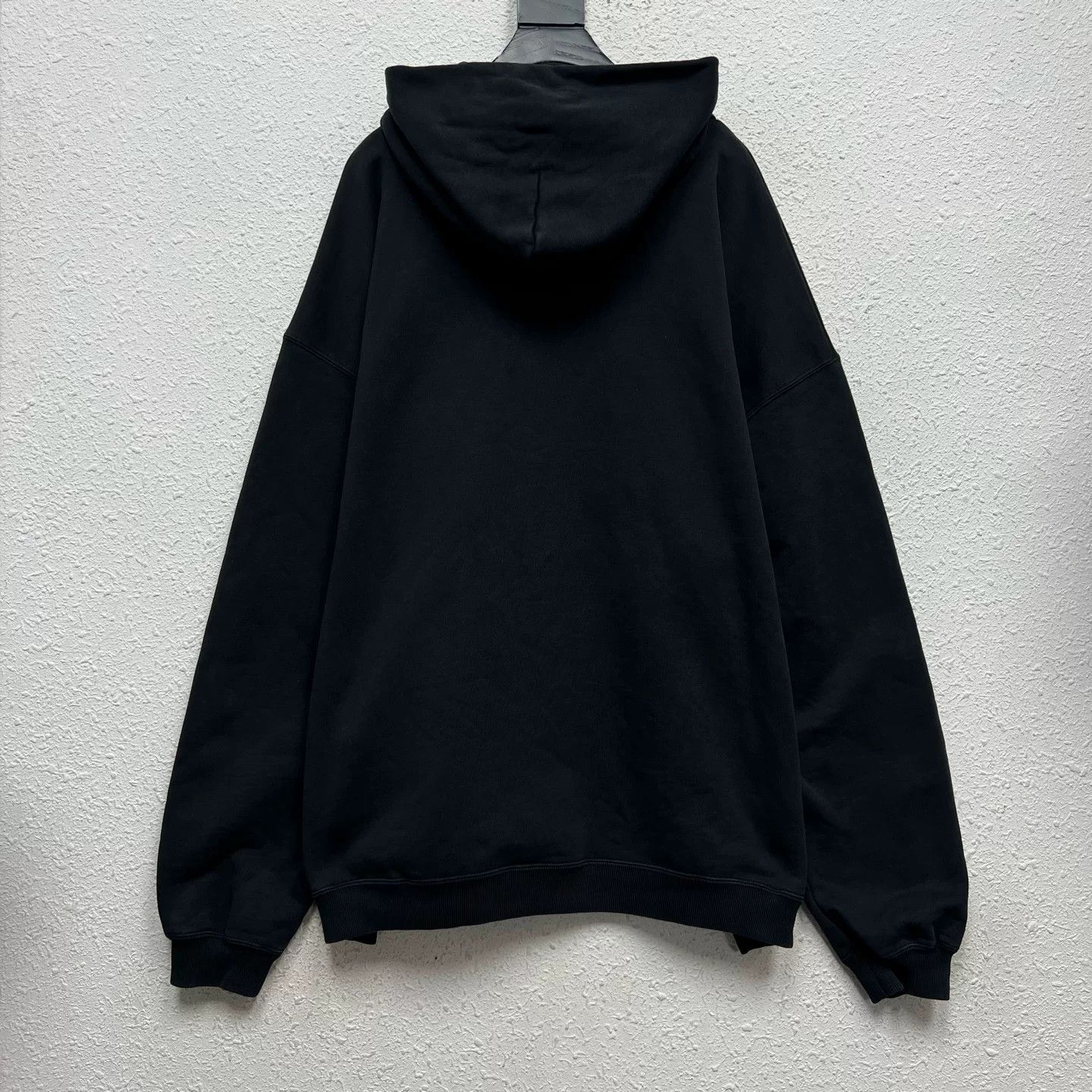 Balenciaga Balenciaga Mastercard Graphic Logo Hoodie Size M Size US M / EU 48-50 / 2 - 2 Thumbnail