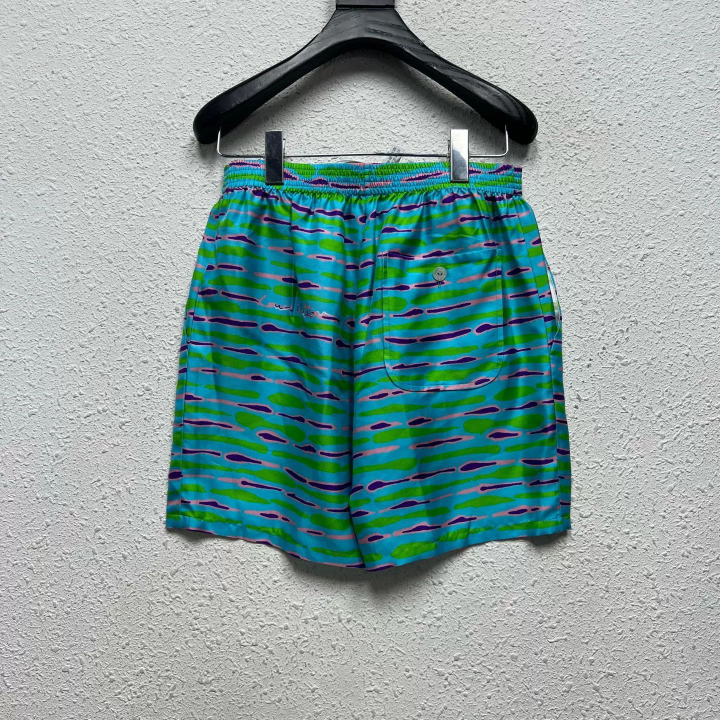 Louis Vuitton Louis Vuitton Silk Wavy Pajama Shorts 38 Size 27" / US 4 / IT 40 - 2 Thumbnail