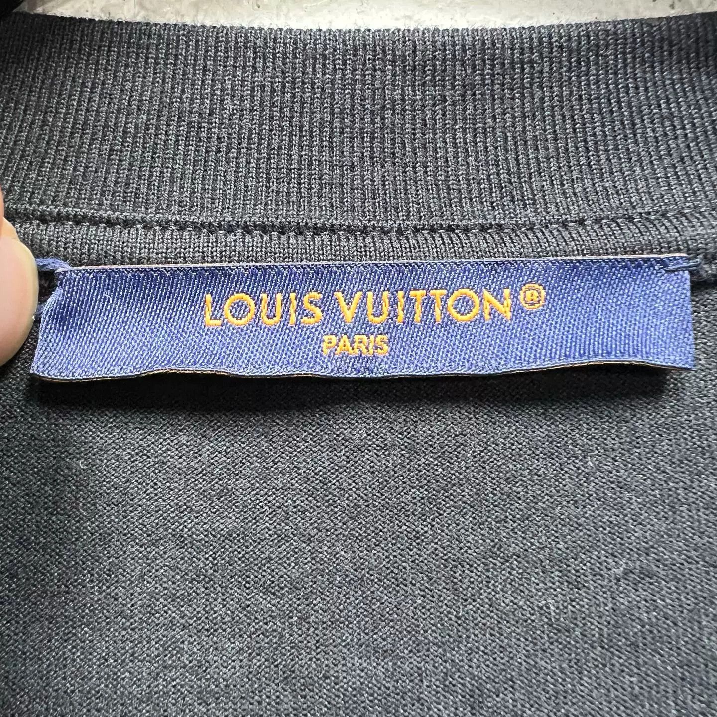 Louis Vuitton Louis Vuitton Rhinestone Cowboy T-Shirt Size L Size US L / EU 52-54 / 3 - 3 Thumbnail